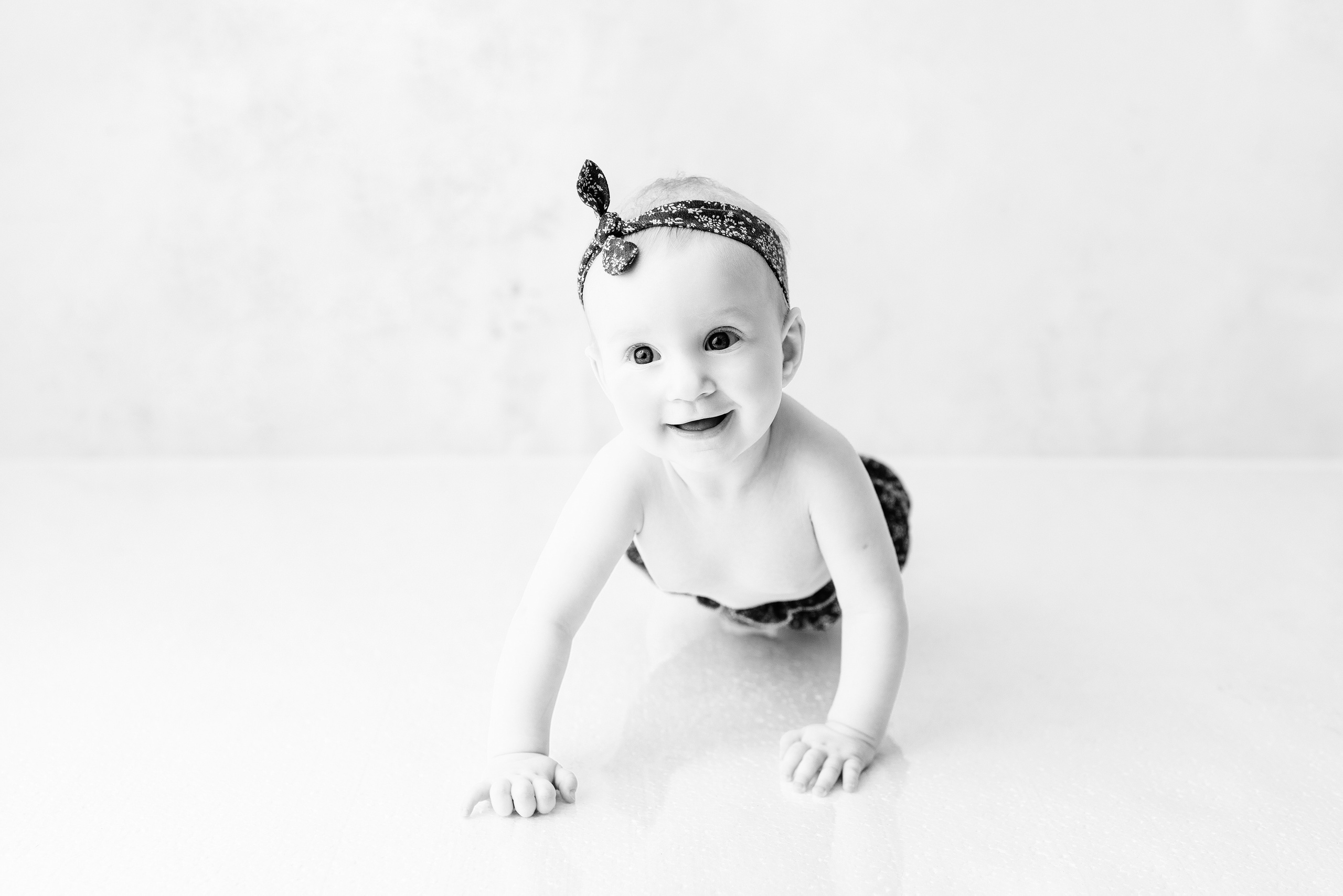 ГОДОВАСИЯ. Фотограф новорождённых и беременных в г. Ноябрьск