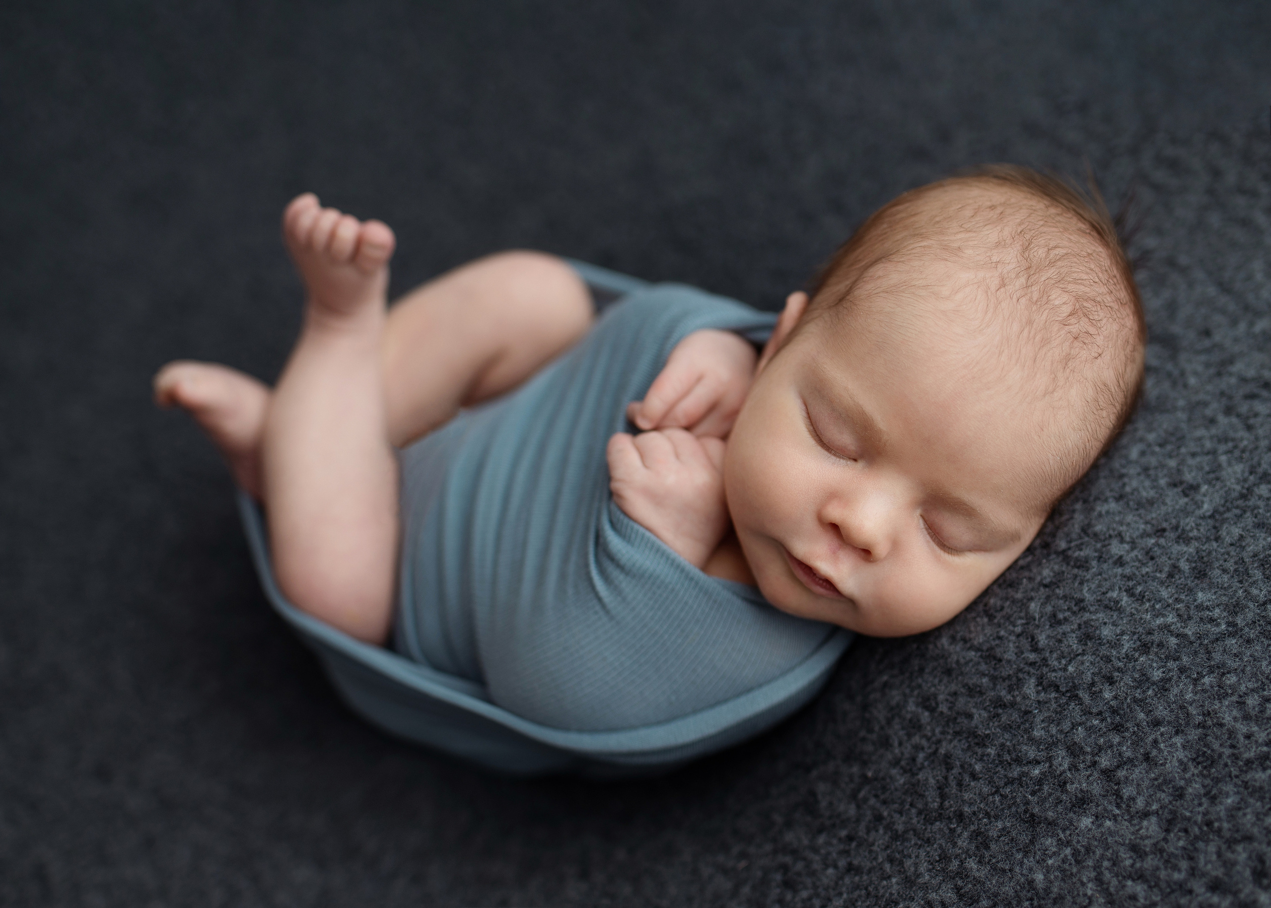 НОВОРОЖДЕННЫЕ. Фотограф новорождённых и беременных в г. Ноябрьск