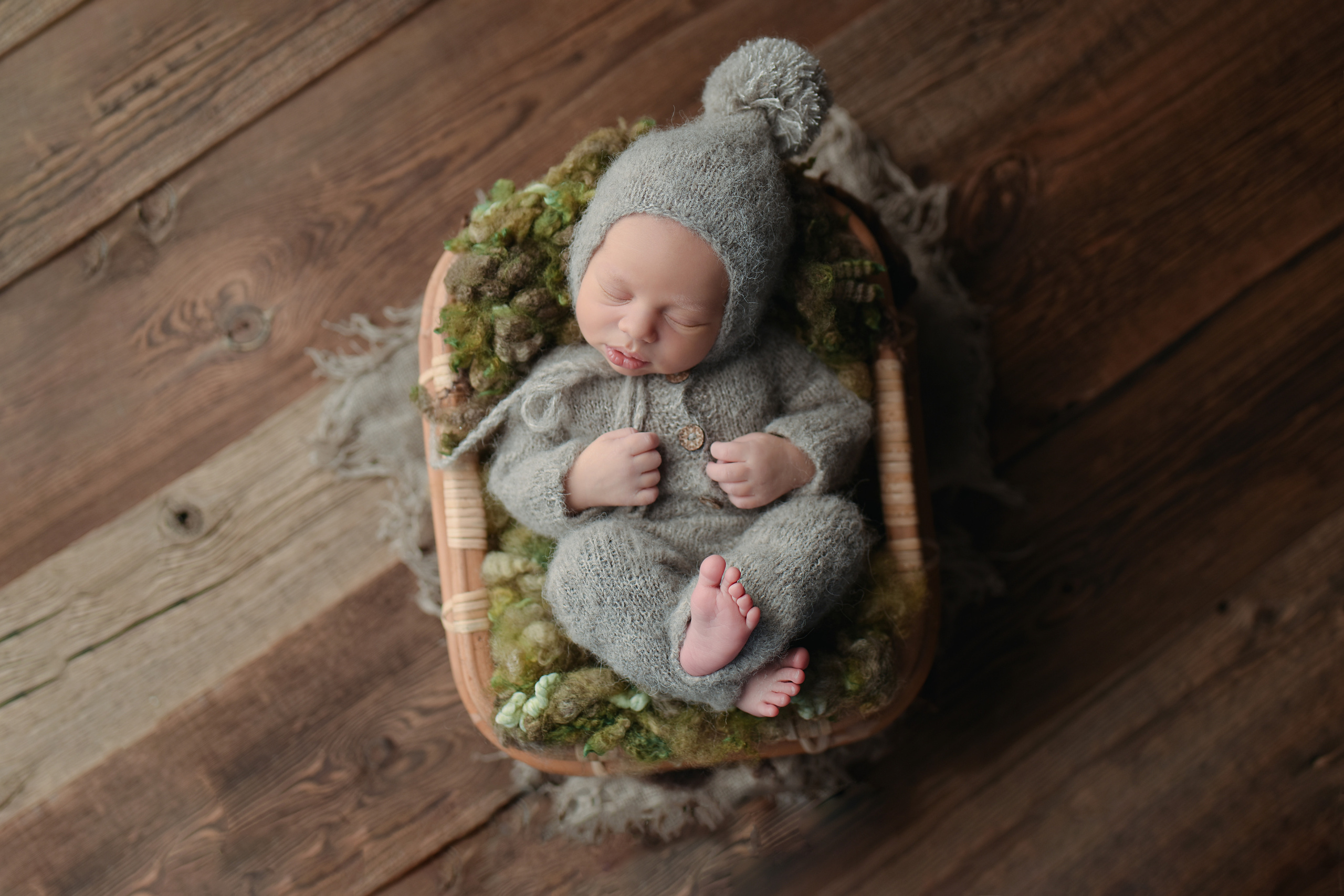 НОВОРОЖДЕННЫЕ. Фотограф новорождённых и беременных в г. Ноябрьск