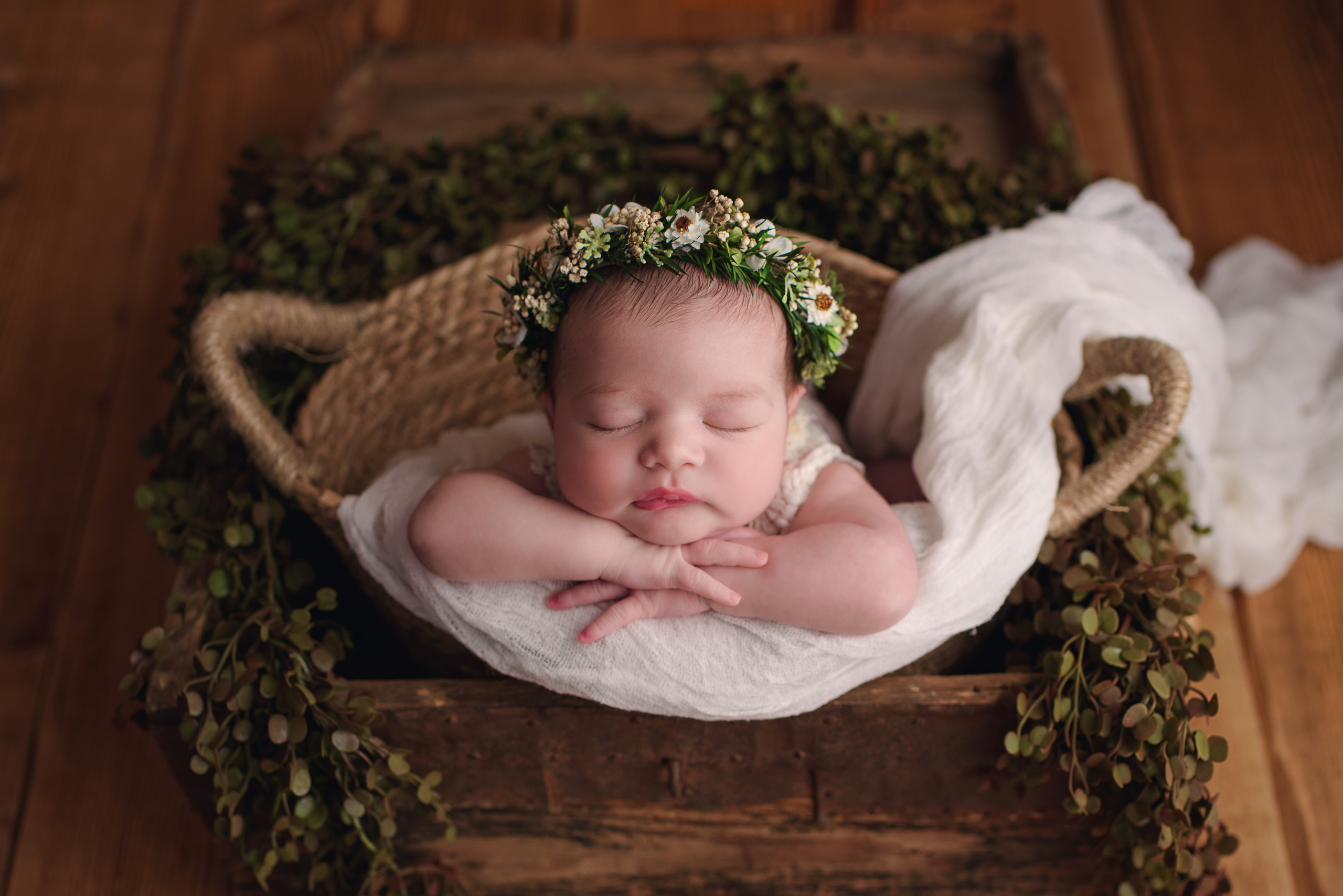 НОВОРОЖДЕННЫЕ. Фотограф новорождённых и беременных в г. Ноябрьск