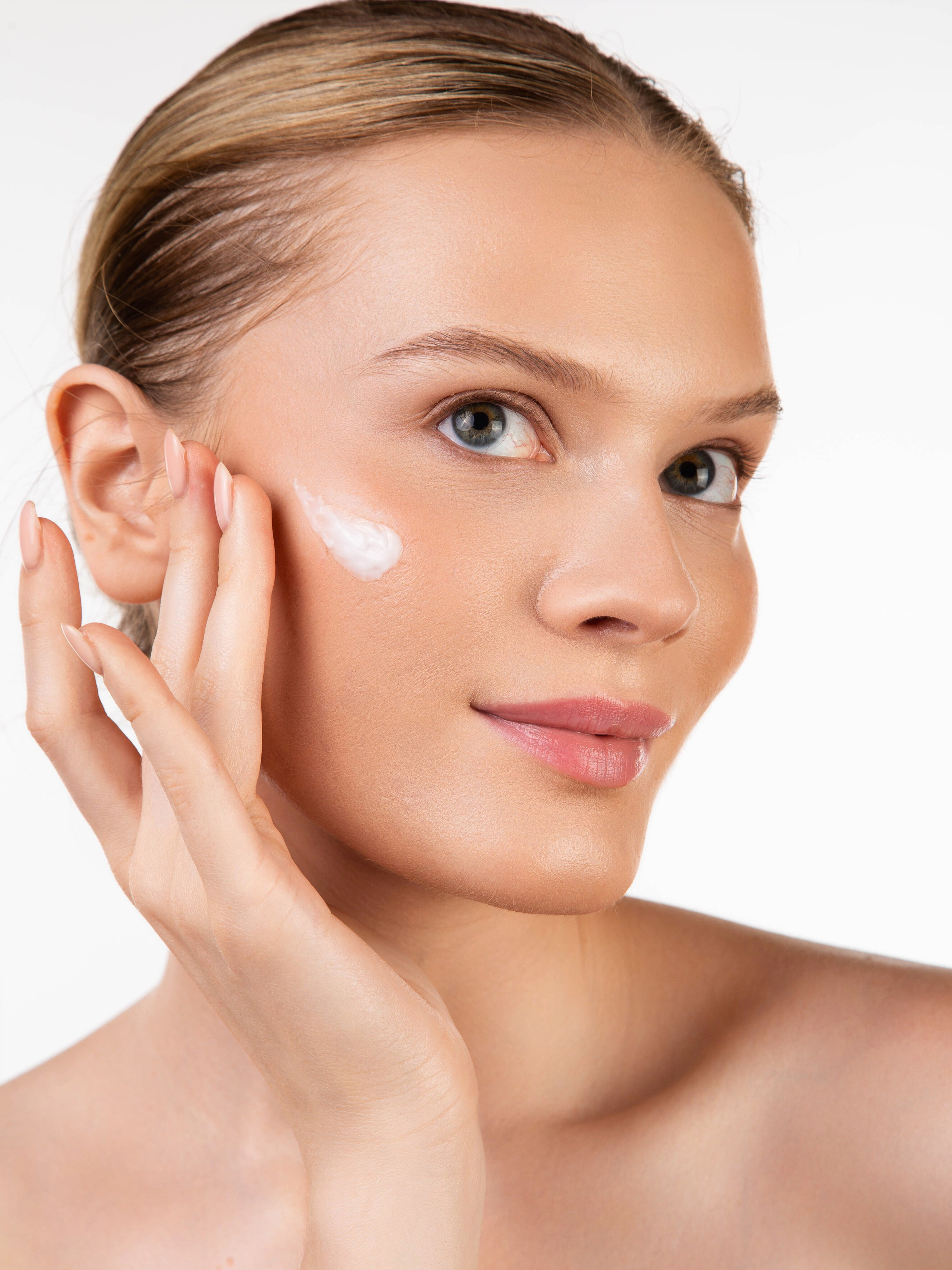 Модельная съемка косметики в Москве | Фотограф Анна Татаурова. Фотограф Анна Татаурова | Авторская фотосъемка в Москве