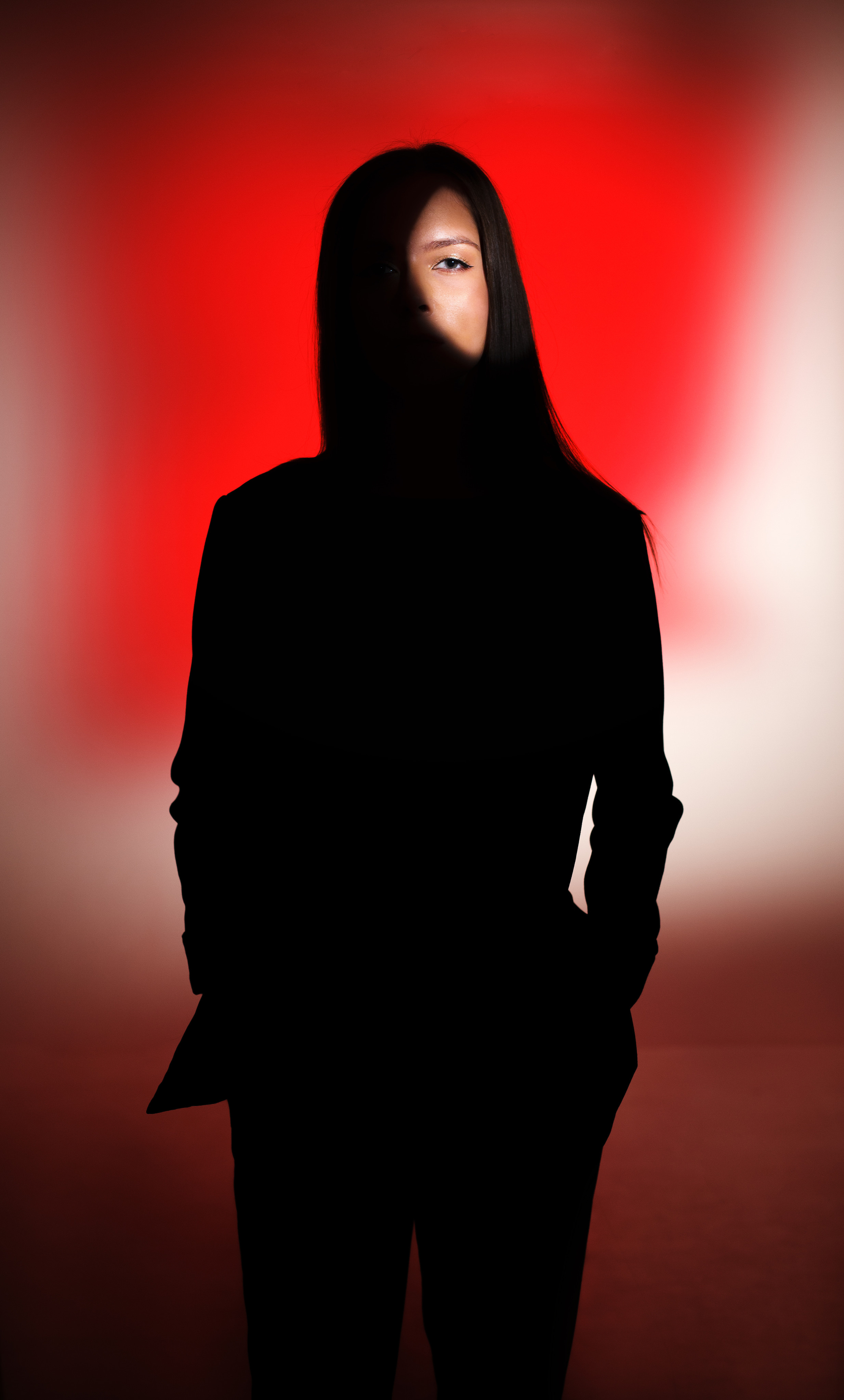 идеи для фотосессии для девушки в студии