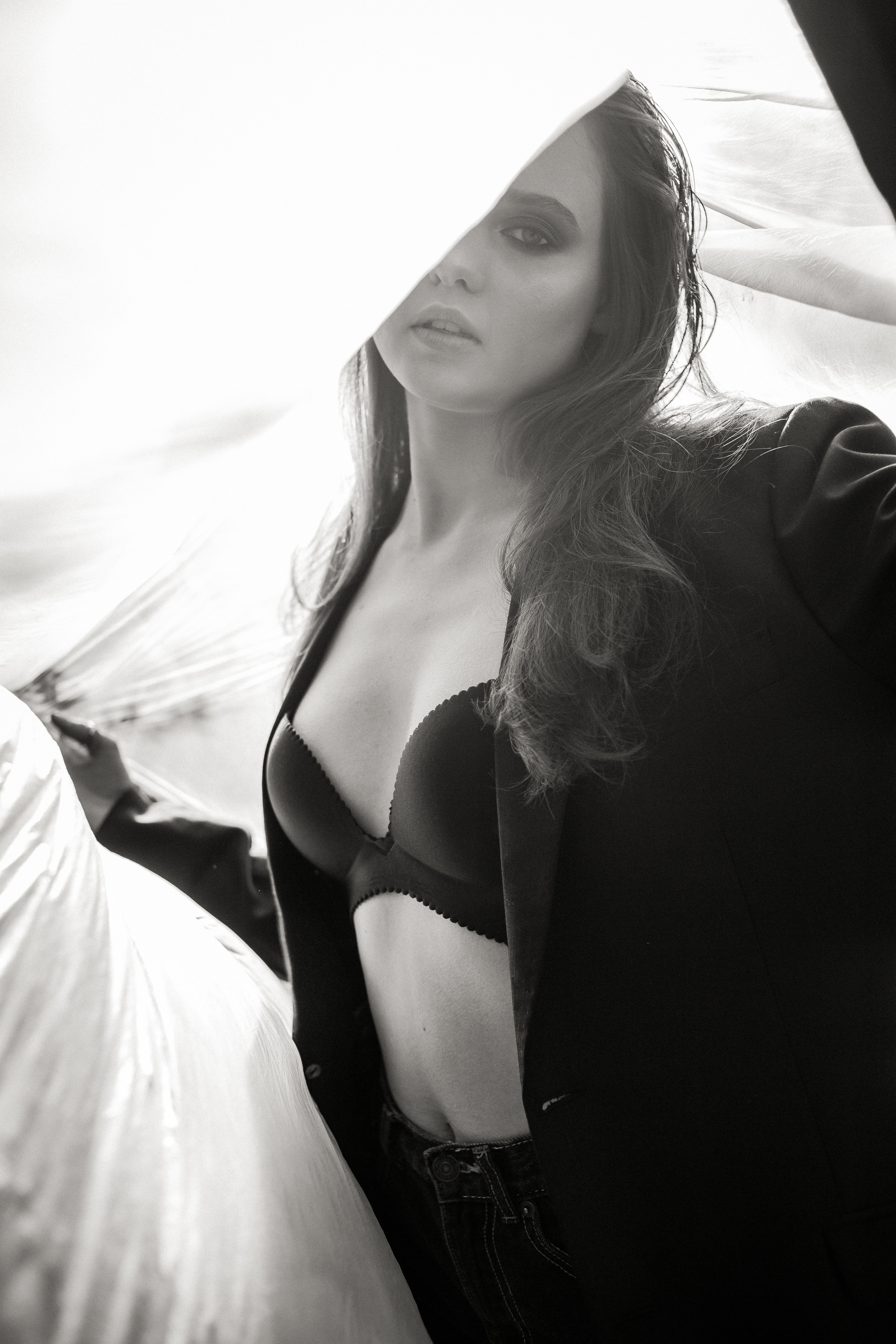 идеи для фотосессии в студии для девушки