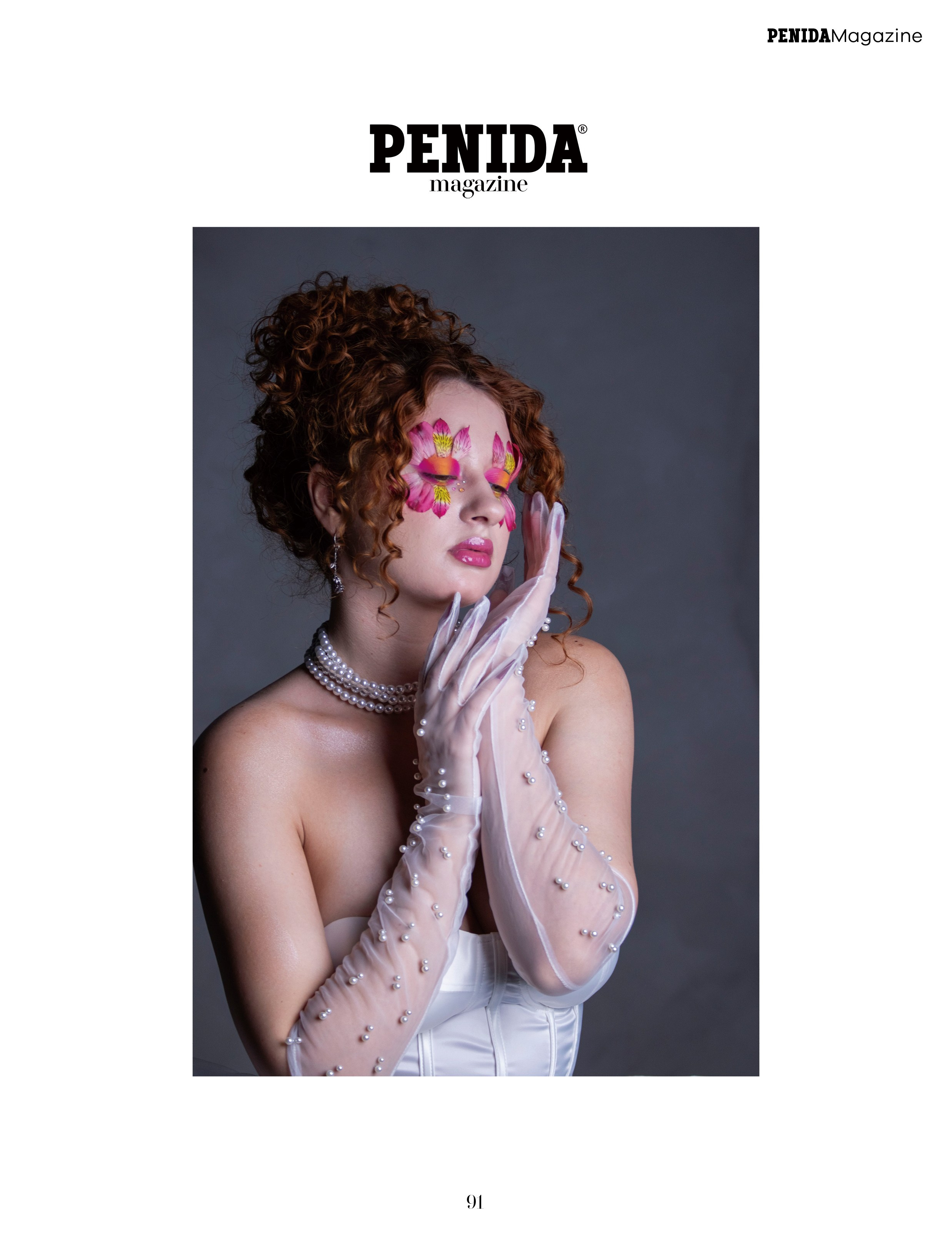 Цветочный макияж. Публикация в PENIDA magazine. Портретный фотограф в Санкт-Петербурге Савельева Ольга