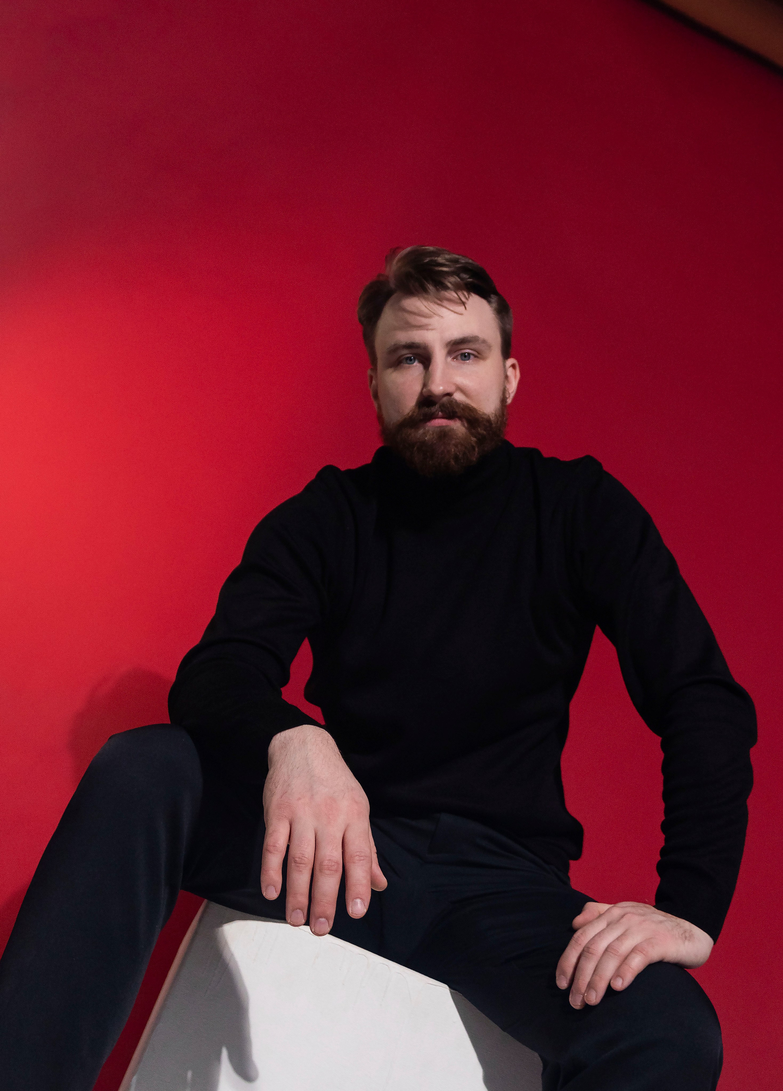 Мужская съемка студийная. Портретный фотограф в Санкт-Петербурге Савельева Ольга