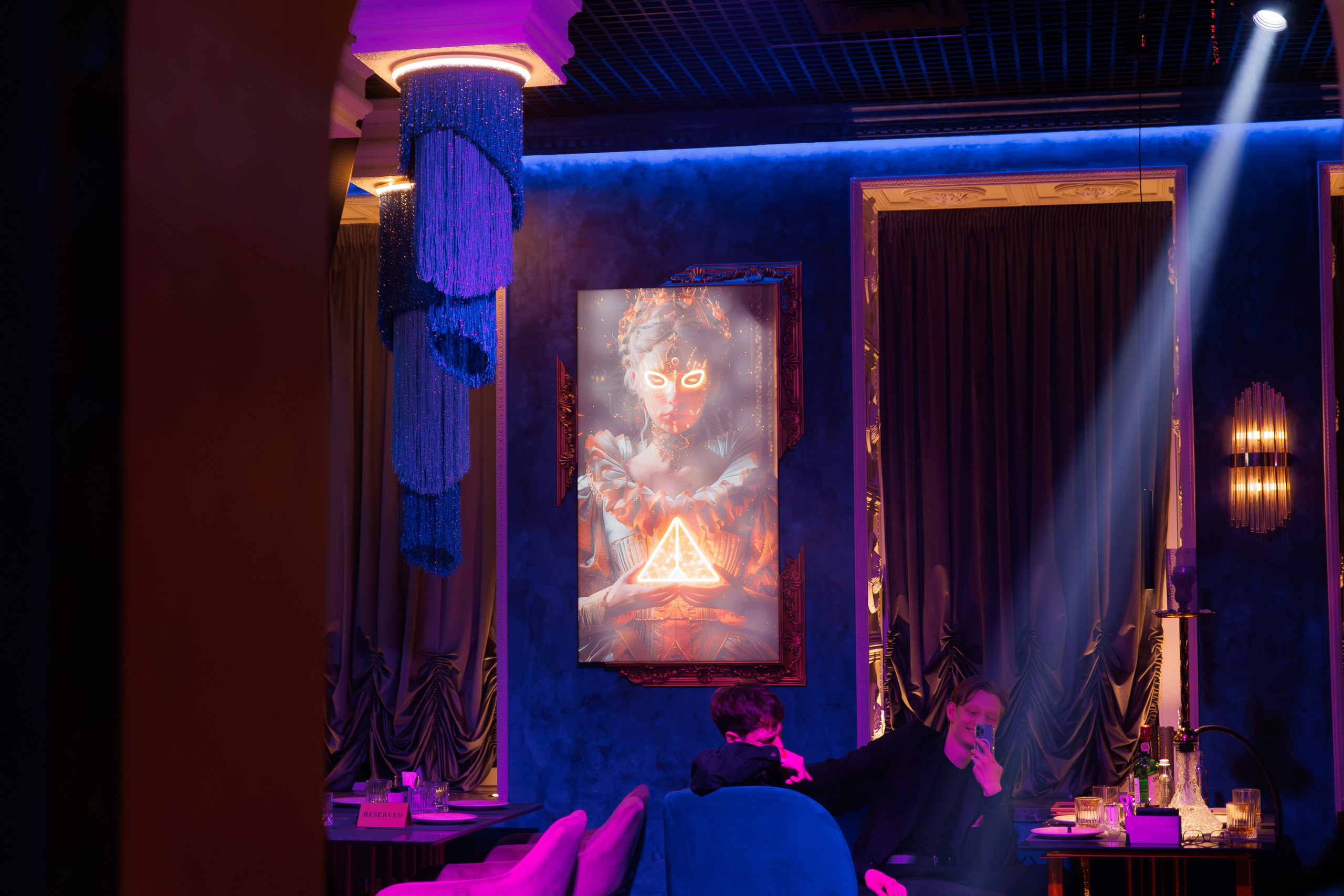 ЛУВР [Открытие Ночного клуба]. СВОИ. ФОТООТЧЕТЫ-СОБЫТИЯ-МЕСТА