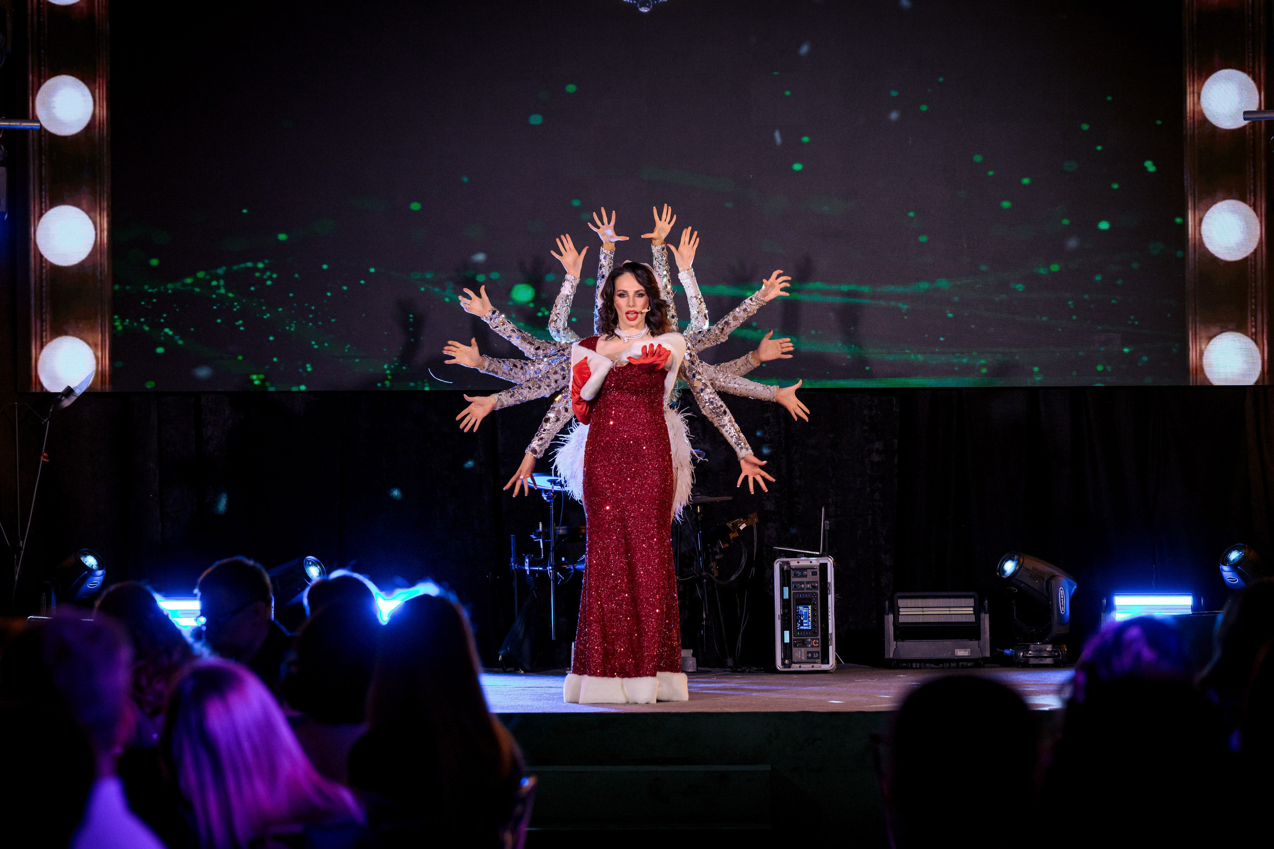 РАЗУМ. Максим Комаров — Профессиональный фотограф