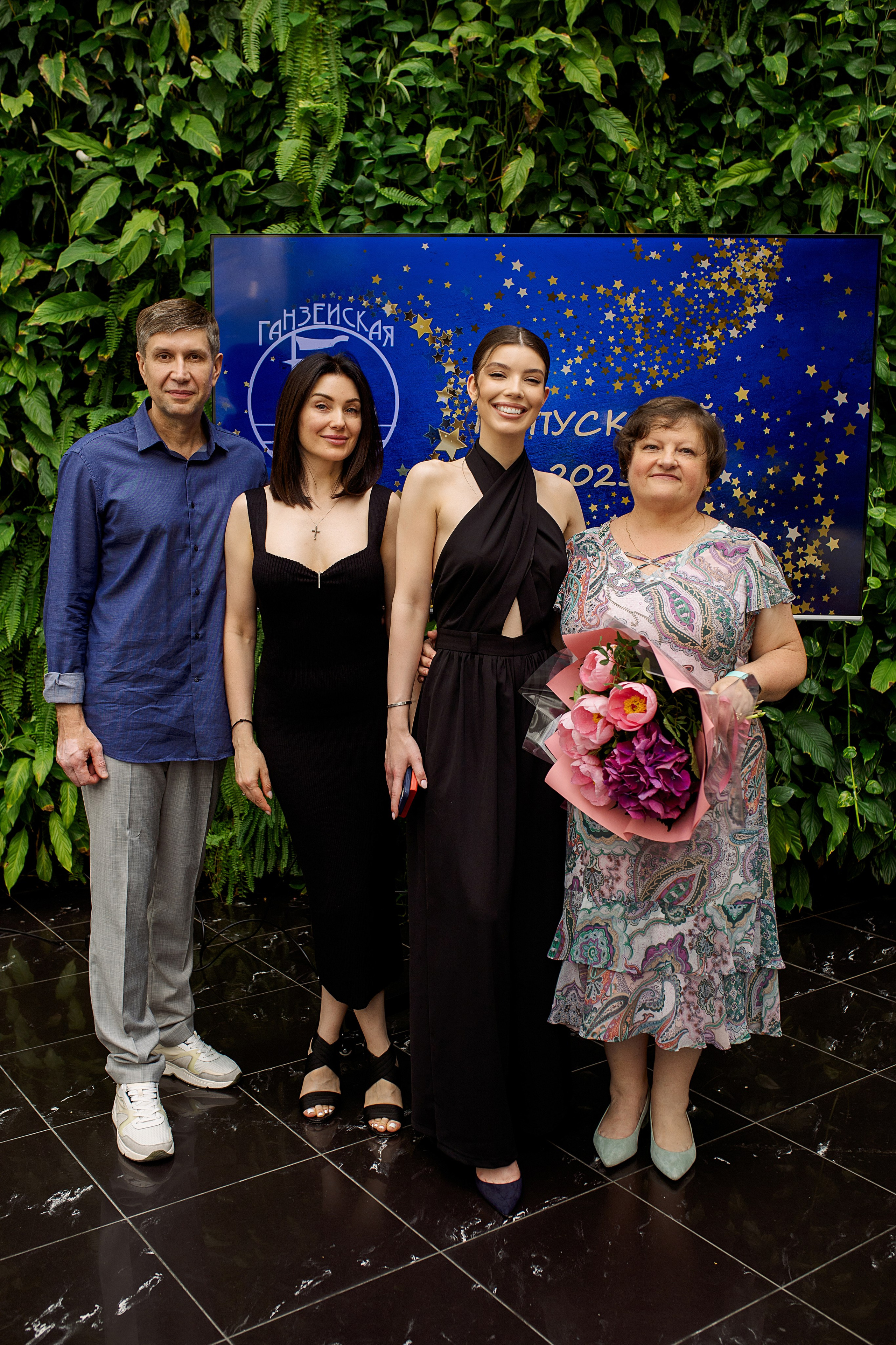 Выпуск лицея Ганзейская Ладья. Свадебный фотограф Калининград Пасюта Данила