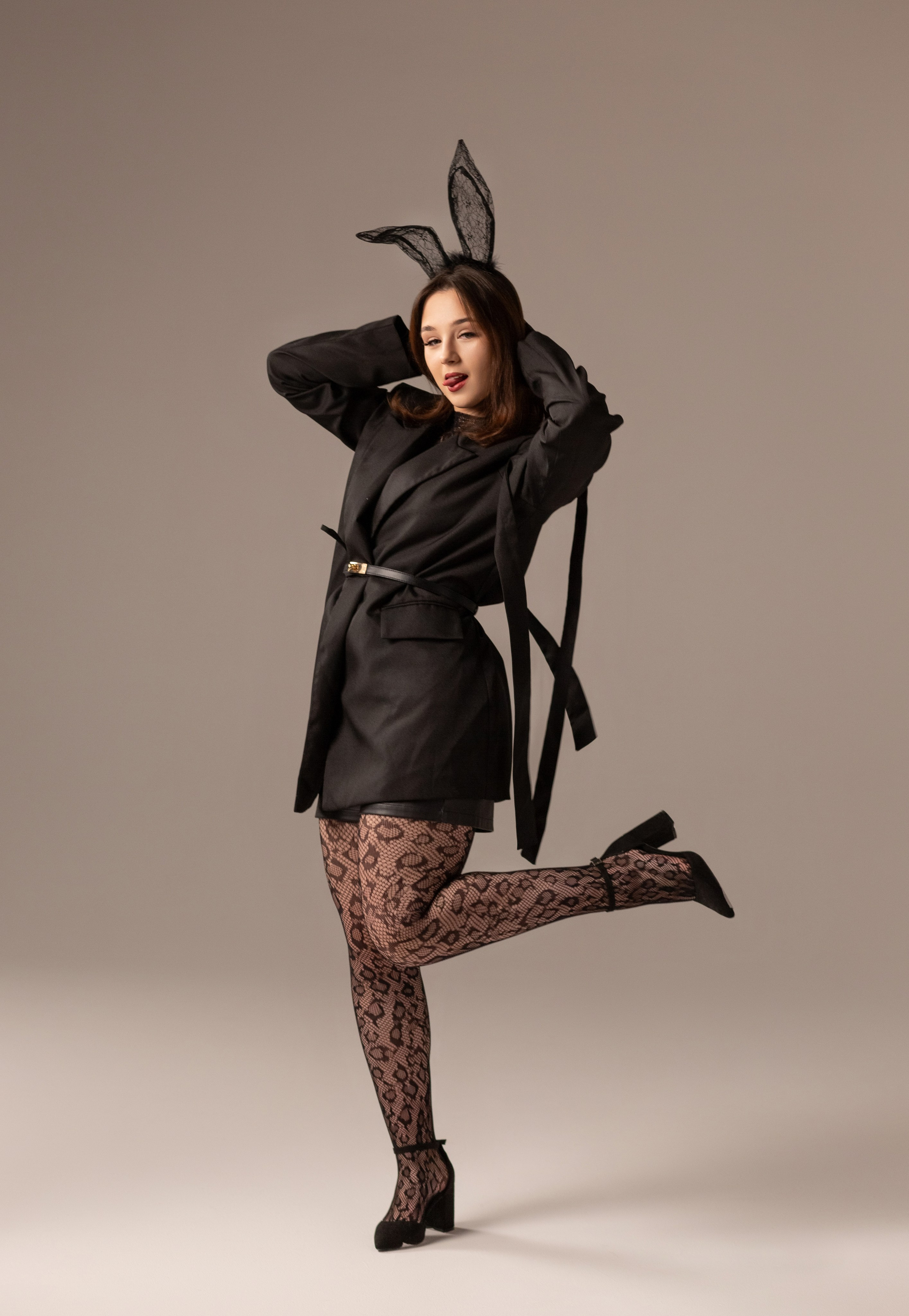 Синий кролик. Вера Соколова фотограф Воронеж