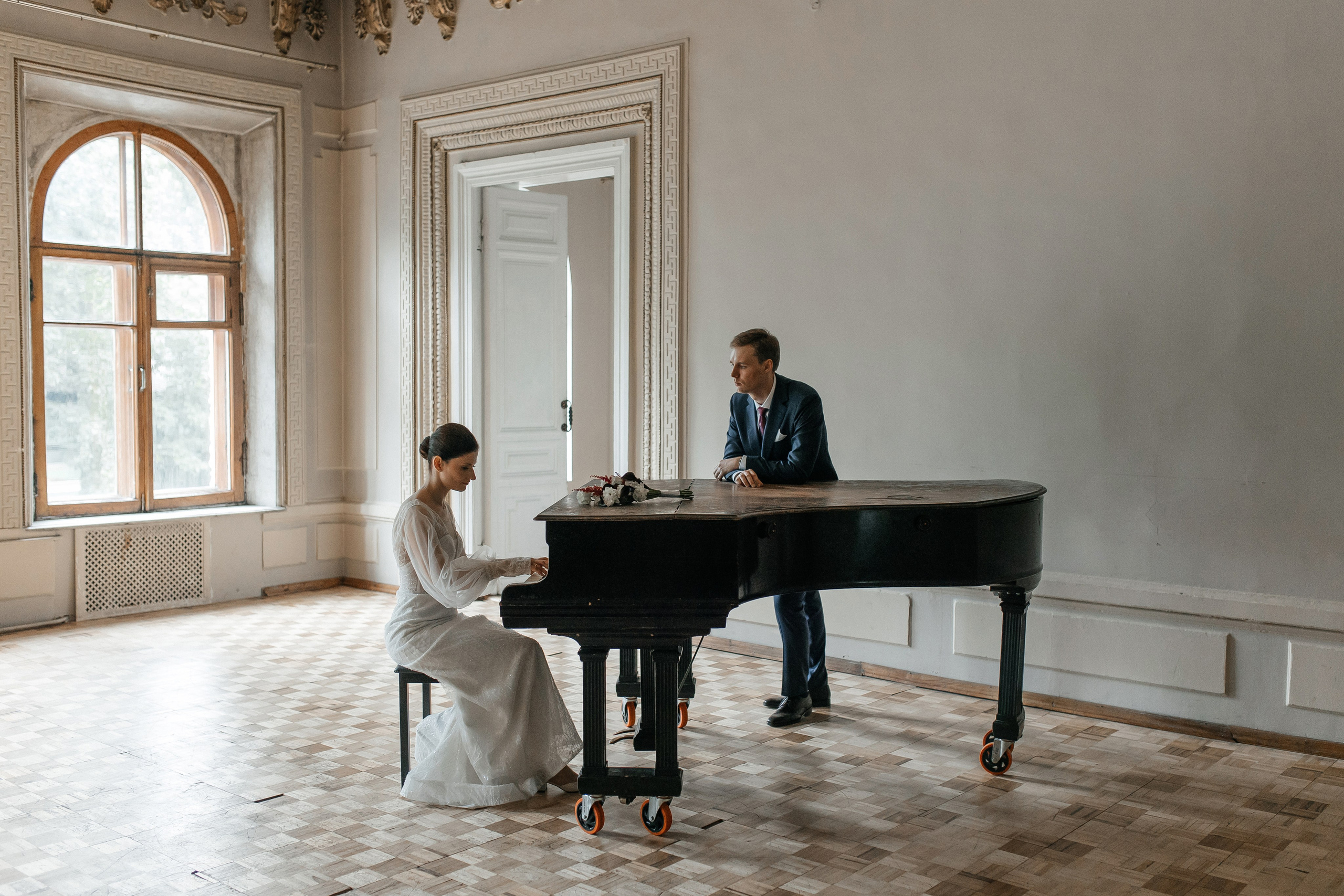 Свадебная фотосессия в усадьбе в Москве