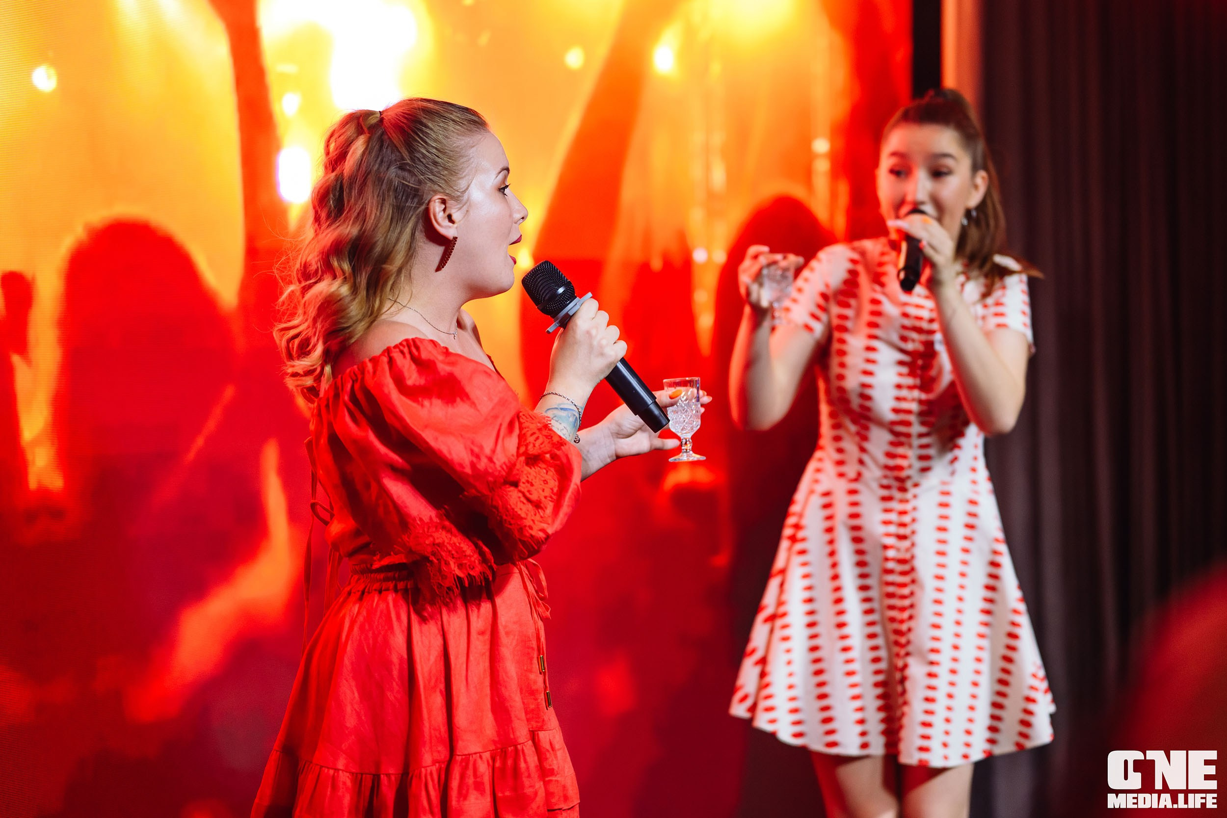 Фоторепортаж с вечеринки в ресторане Океан. One Media Life: фоторепортажи, фотоотчеты с мероприятий и заведений