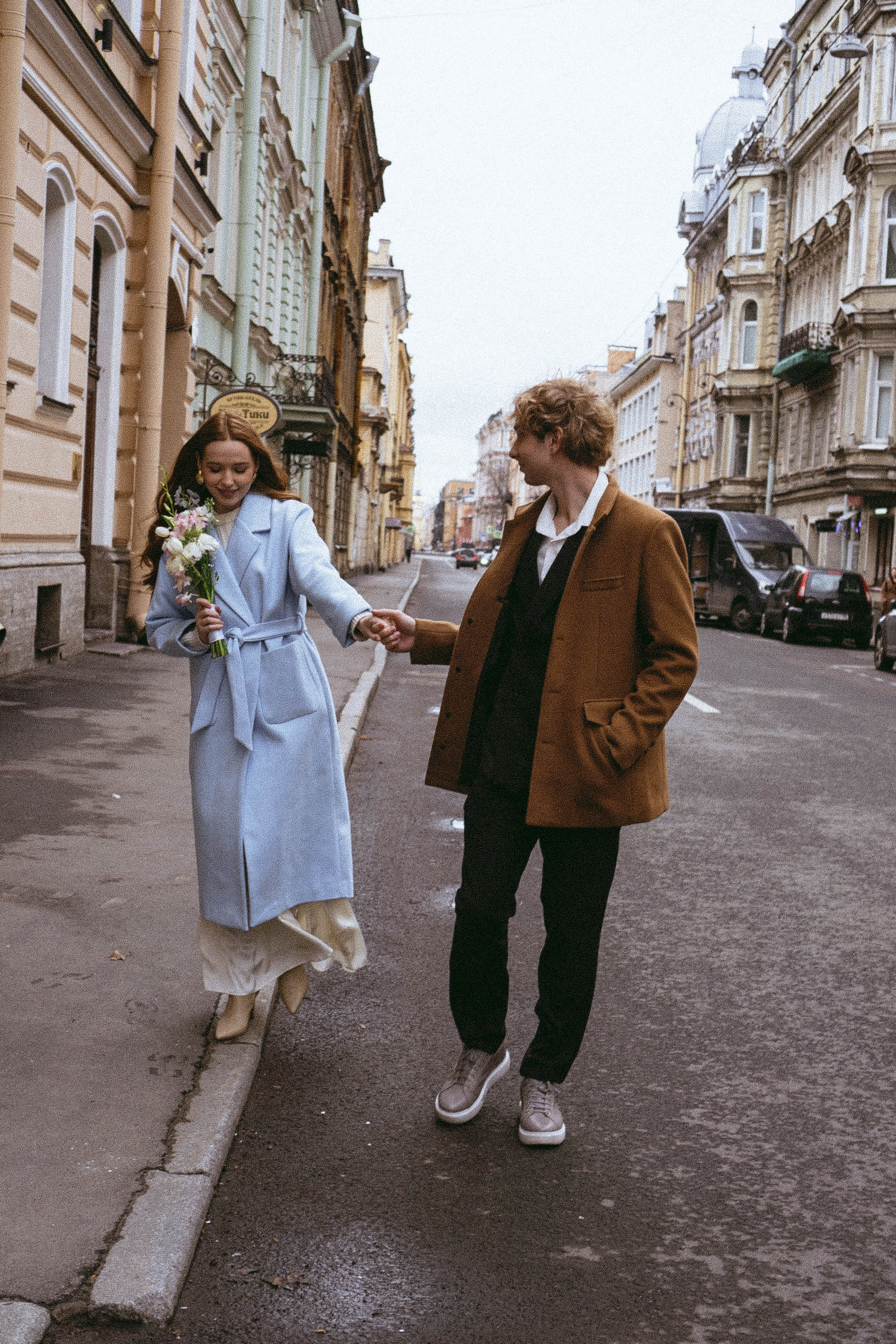 СВАДЕБНАЯ ПРОГУЛКА ПО ПЕТРОГРАДКЕ ВЕСНОЙ (ФОТОСЕССИИЯ ПАРЫ СВАДЕБНАЯ). Профессиональный фотограф, Санкт-Петербург — Виктория Богомолова