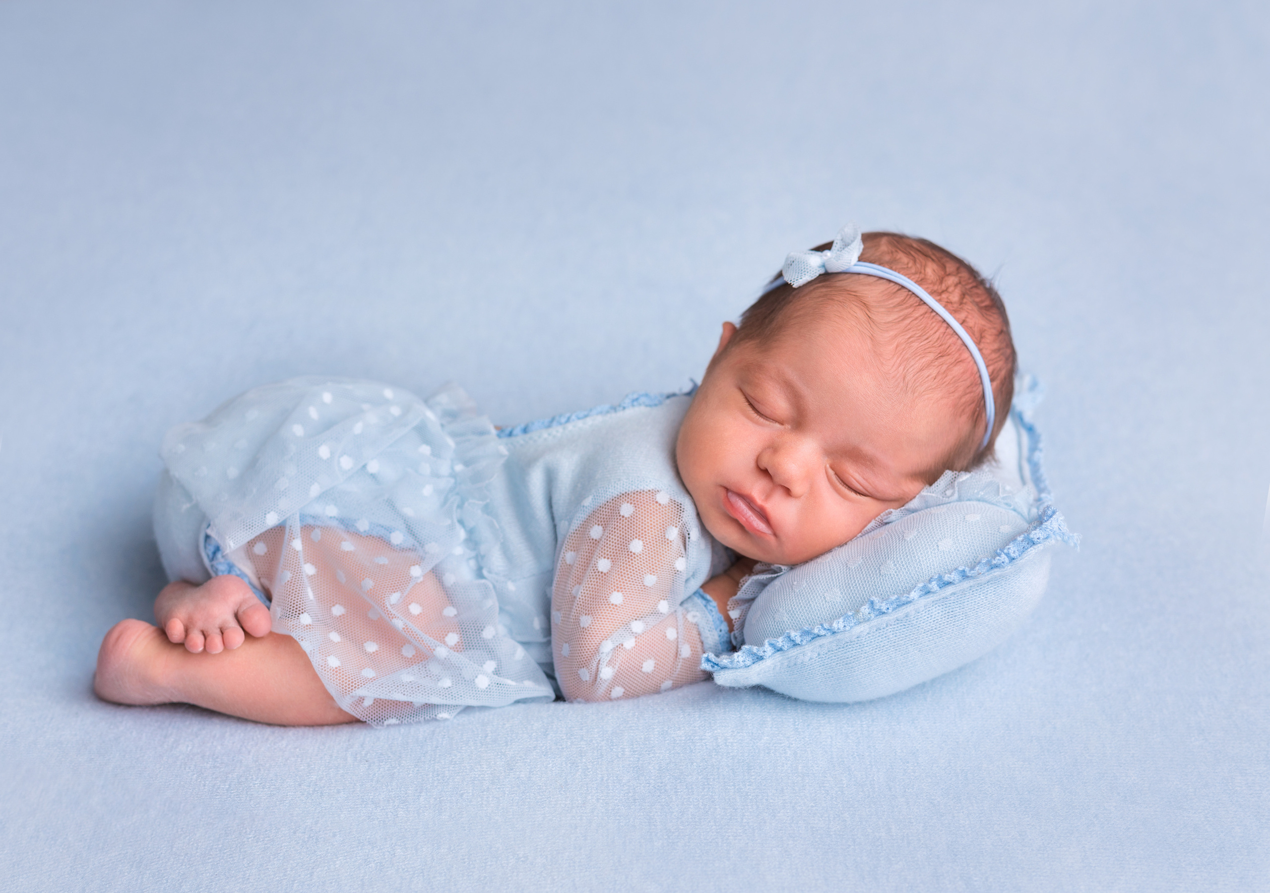 Фотографии новорожденных детей. Фотограф новорожденных в Омске Анастасия Моисеева