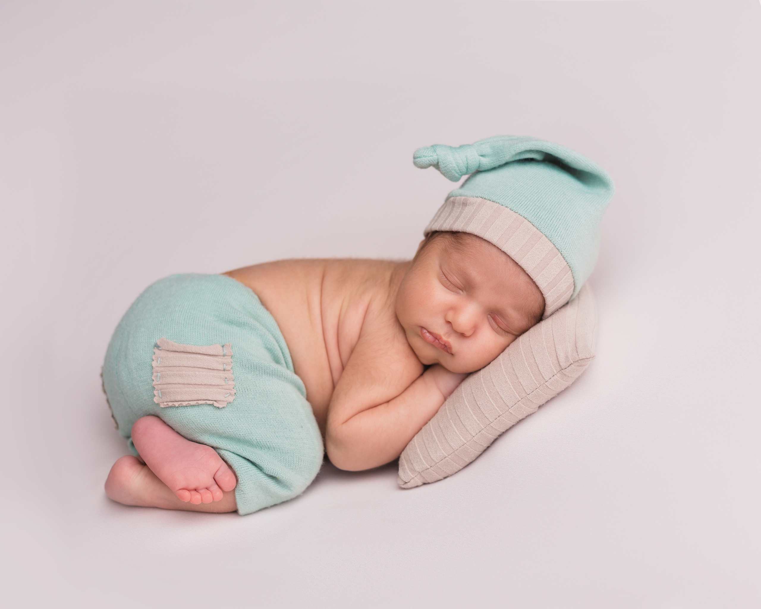 Фотографии новорожденных детей. Фотограф новорожденных в Омске Анастасия Моисеева