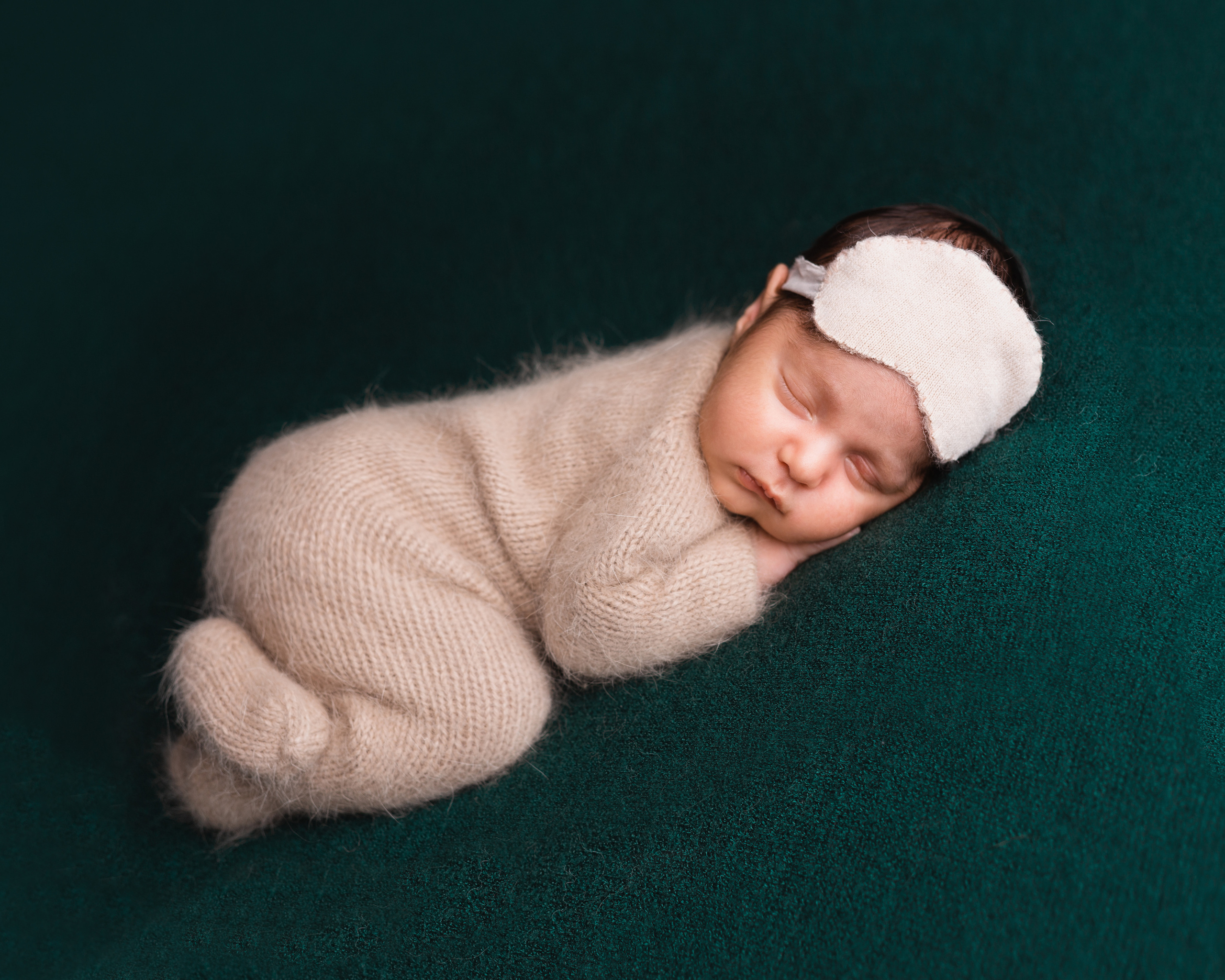 Фотографии новорожденных детей. Фотограф новорожденных в Омске Анастасия Моисеева