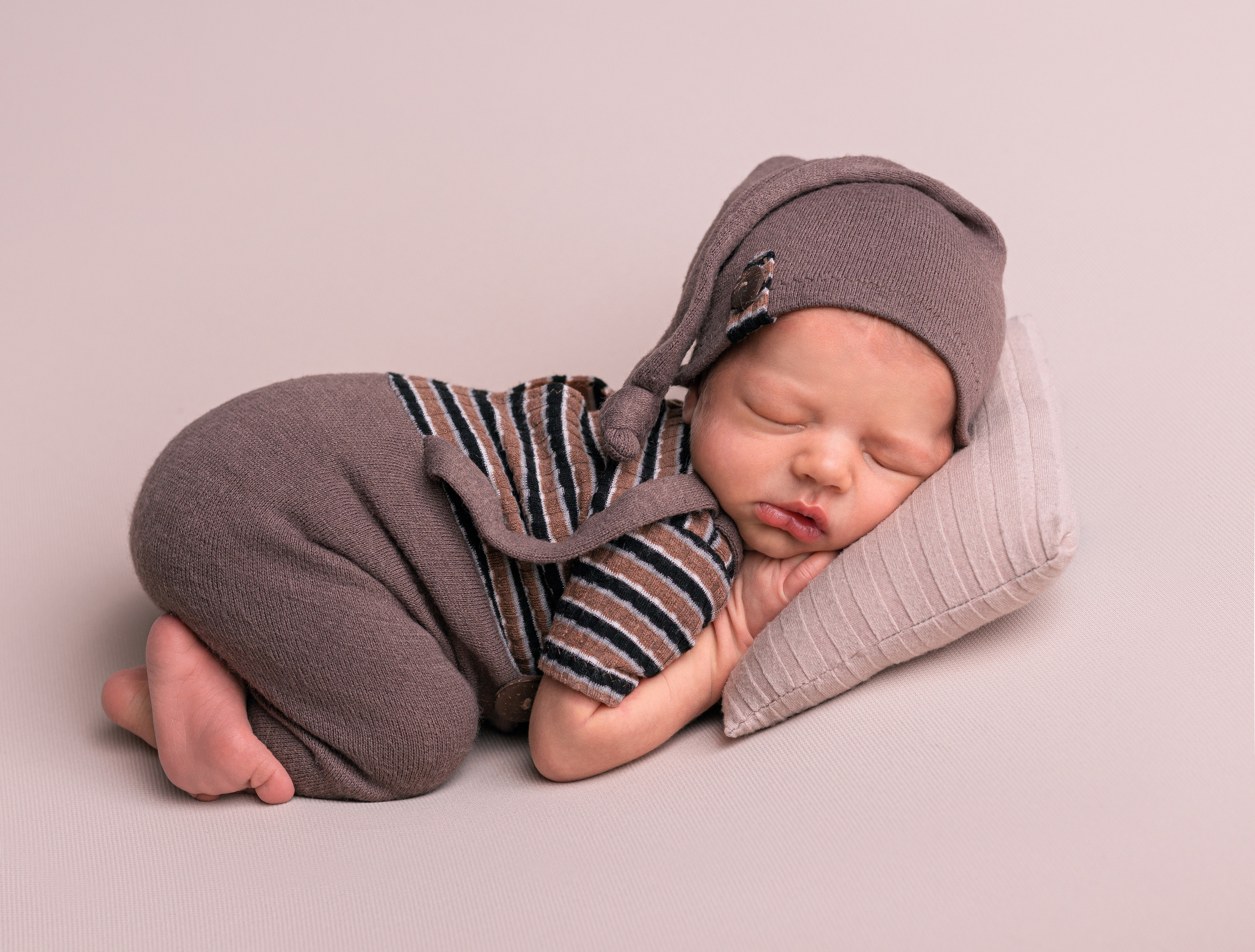 Фотографии новорожденных детей. Фотограф новорожденных в Омске Анастасия Моисеева
