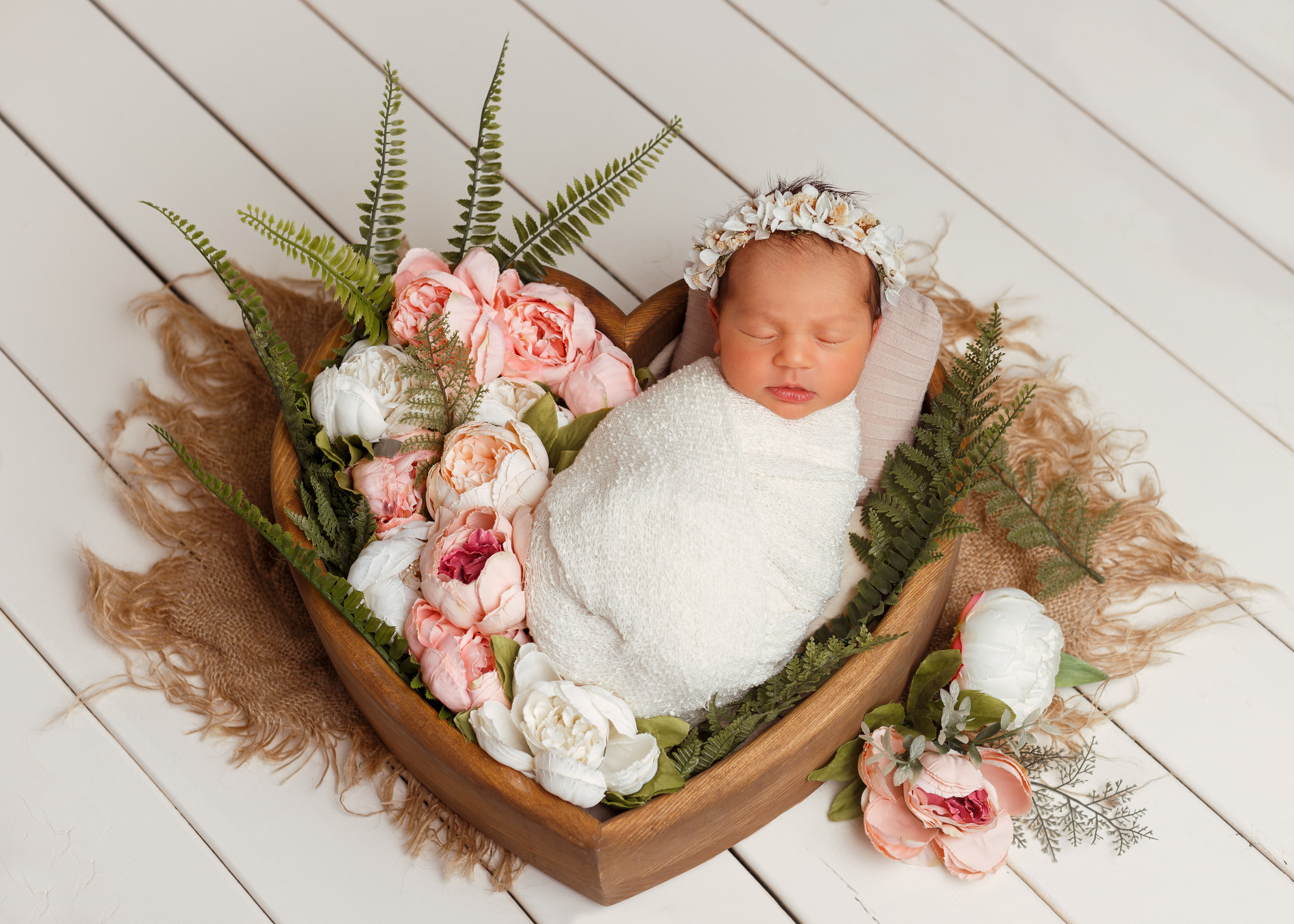 Фотографии новорожденных детей. Фотограф новорожденных в Омске Анастасия Моисеева