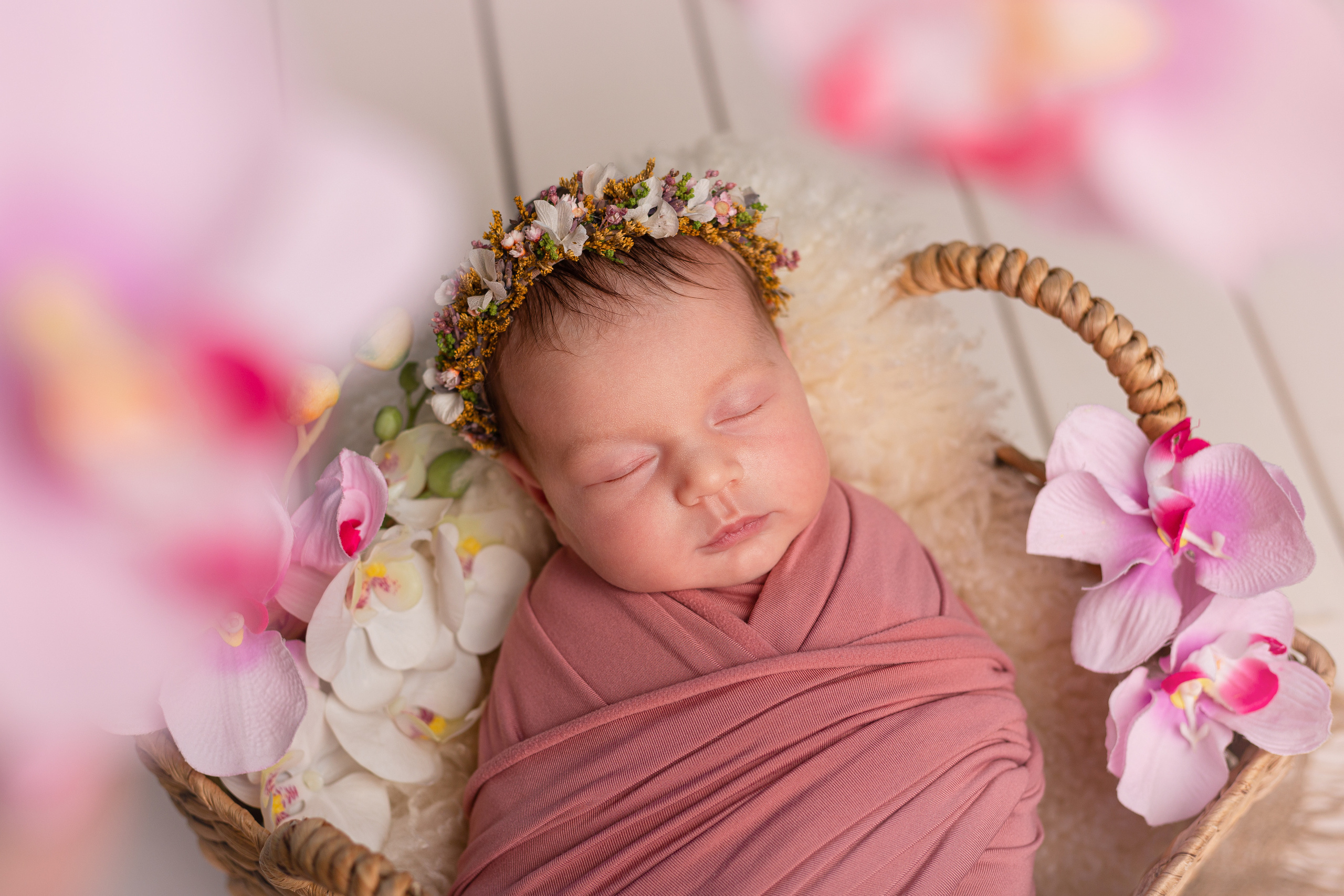 Фотографии новорожденных детей. Фотограф новорожденных в Омске Анастасия Моисеева
