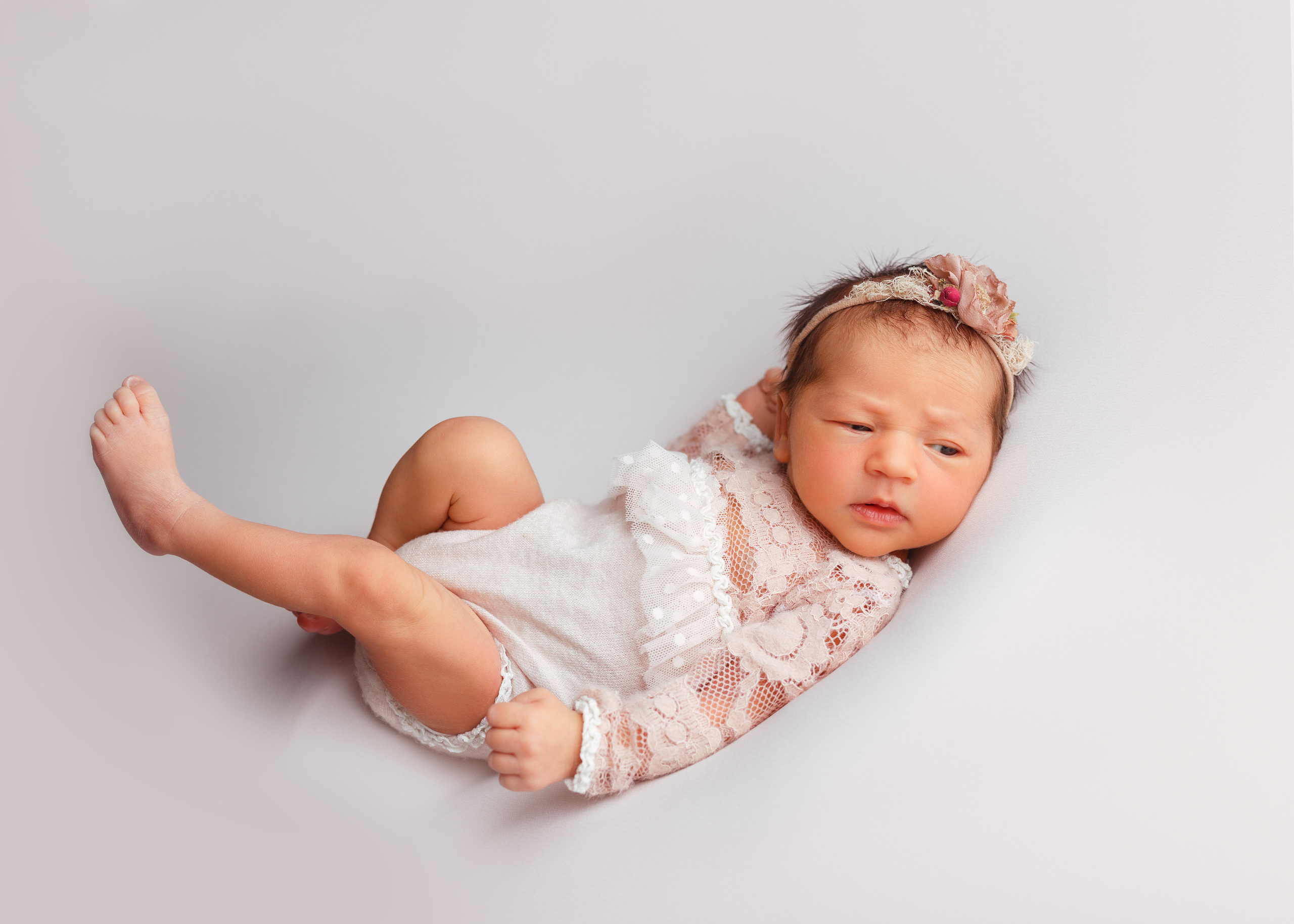 Фотографии новорожденных детей. Фотограф новорожденных в Омске Анастасия Моисеева