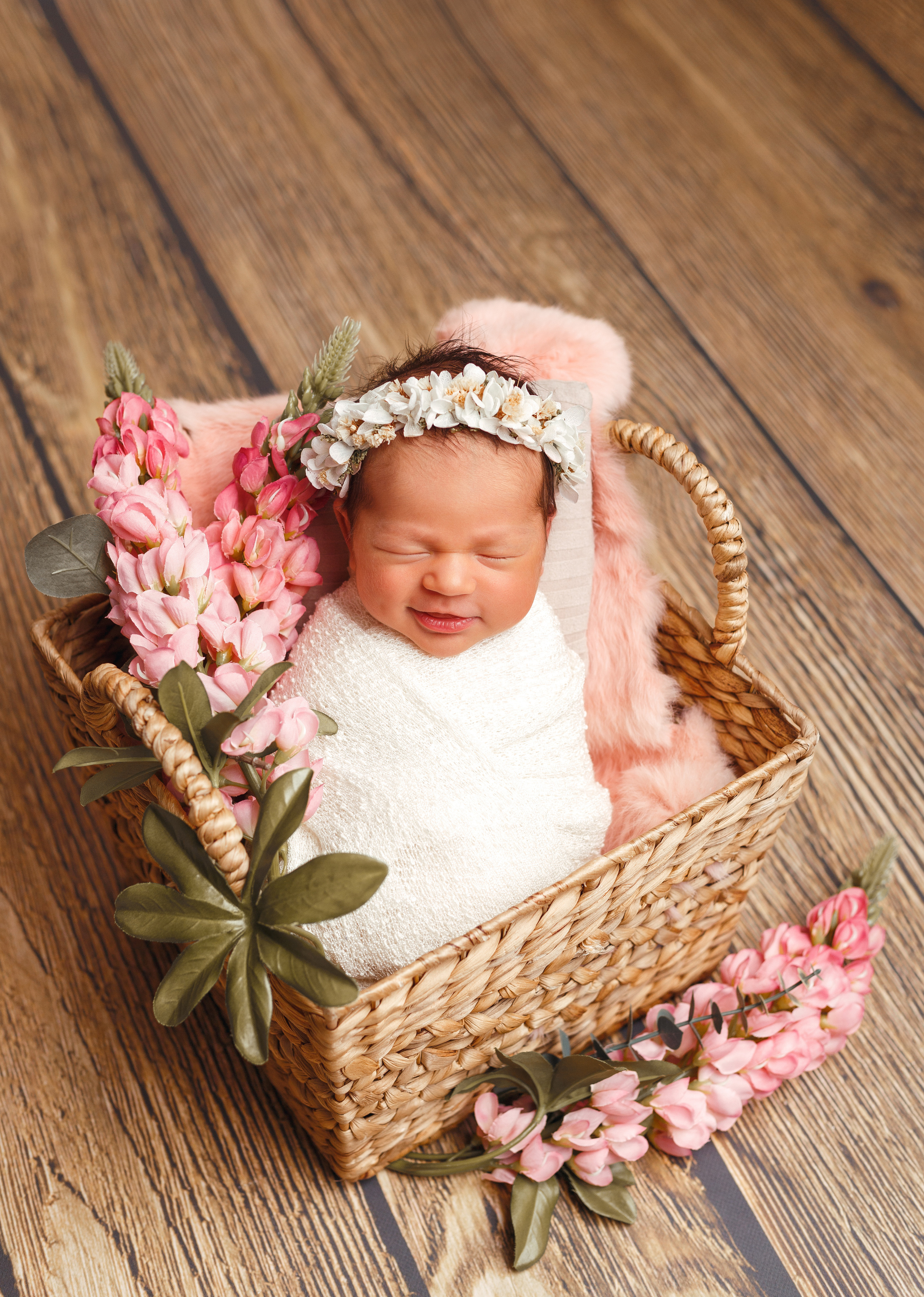 Фотографии новорожденных детей. Фотограф новорожденных в Омске Анастасия Моисеева