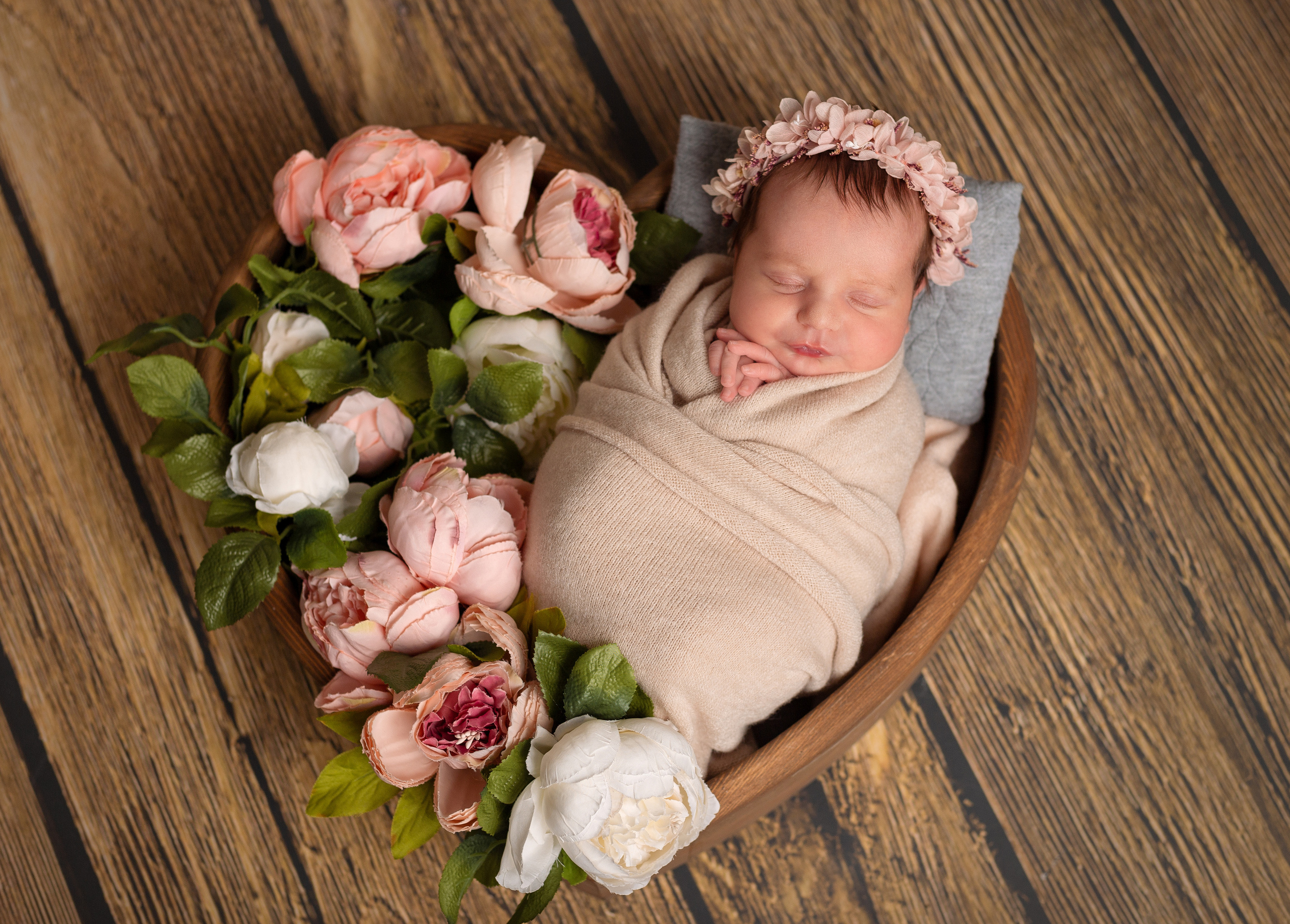 Фотографии новорожденных детей. Фотограф новорожденных в Омске Анастасия Моисеева