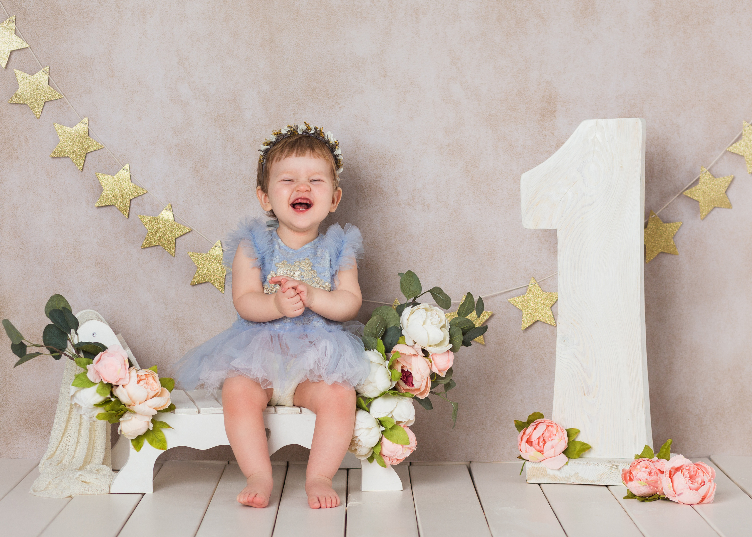 Фотосессия годовалых детей. Фотограф новорожденных в Омске Анастасия Моисеева