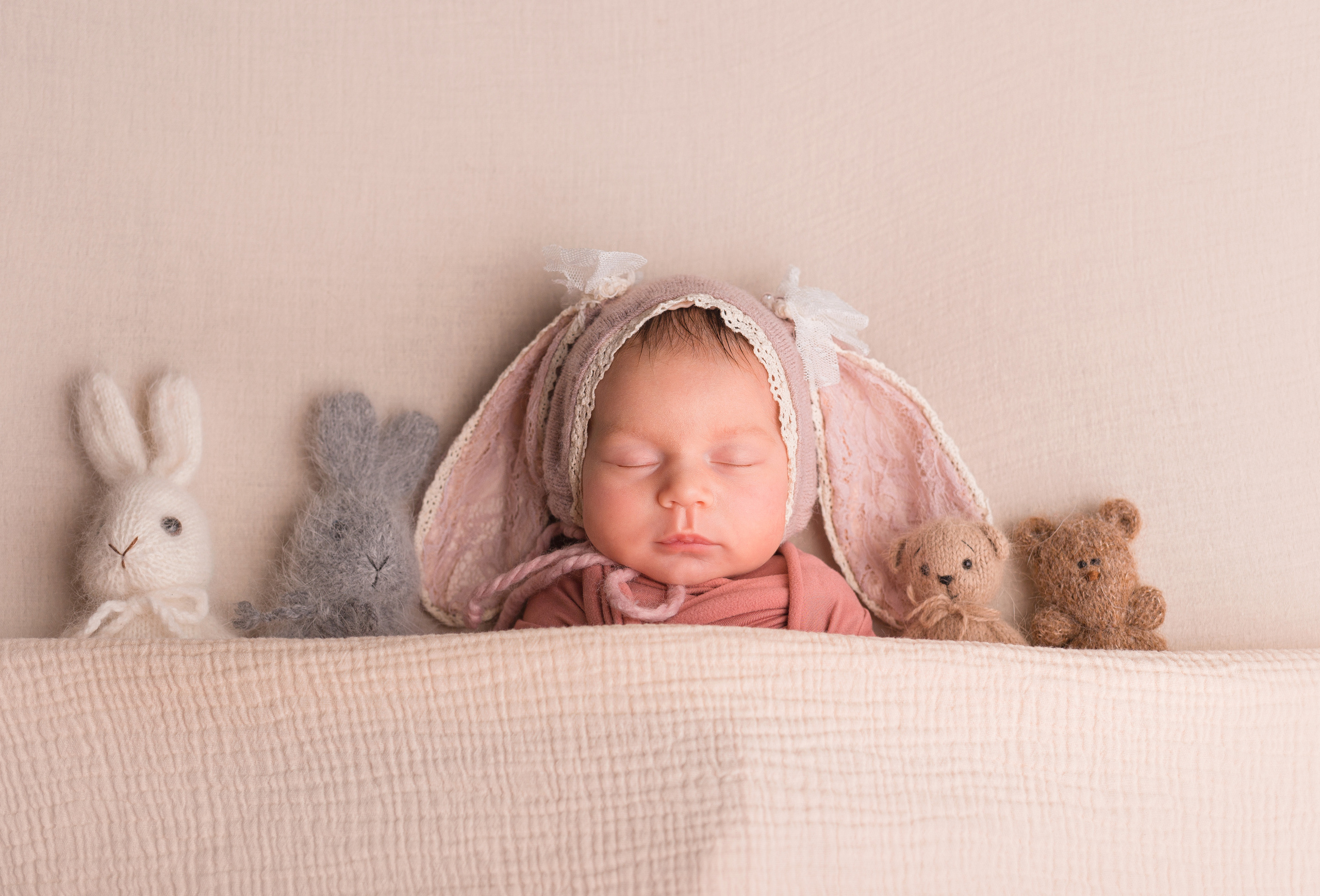 Фотографии новорожденных детей. Фотограф новорожденных в Омске Анастасия Моисеева