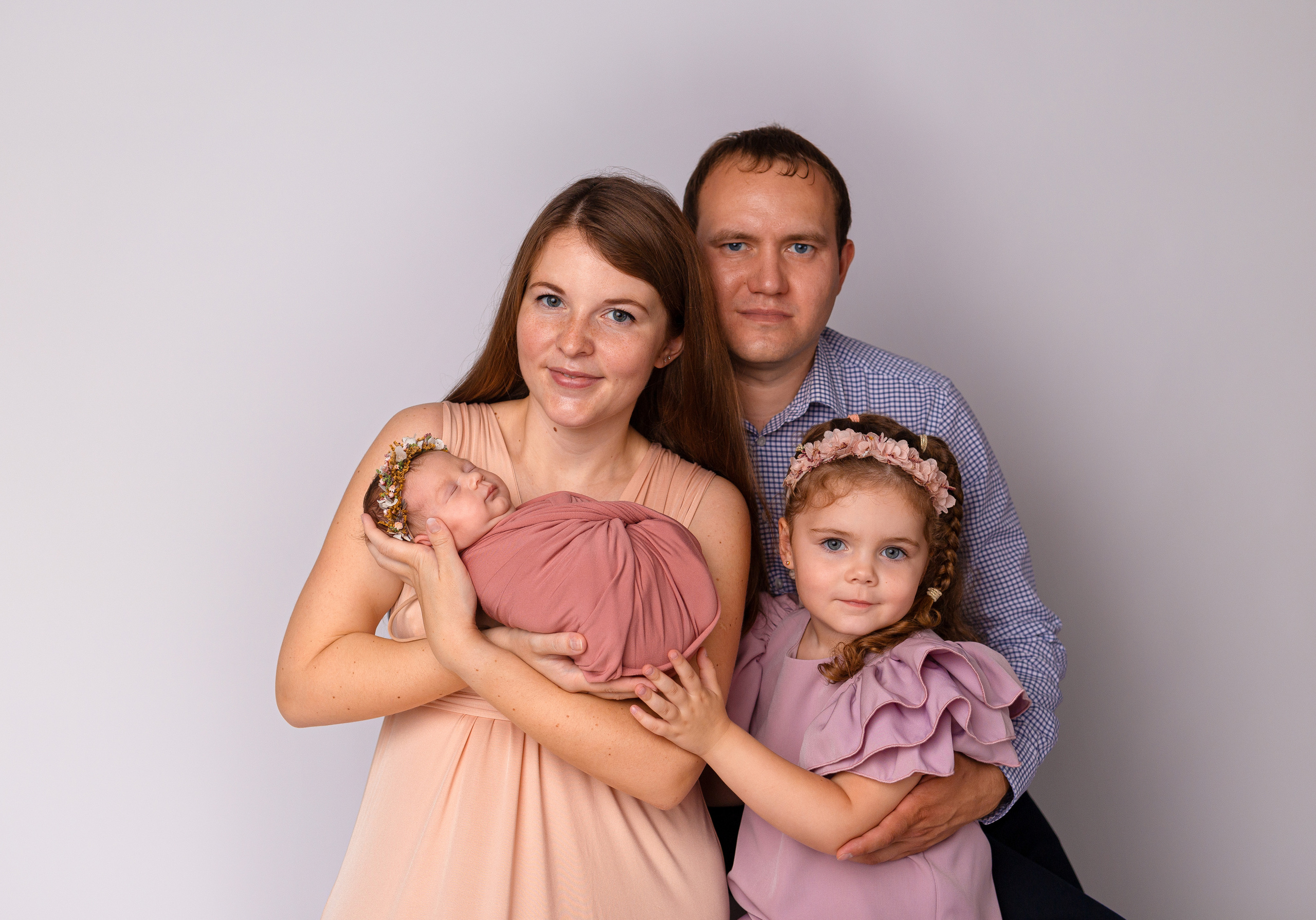 Фотографии новорожденных детей. Фотограф новорожденных в Омске Анастасия Моисеева