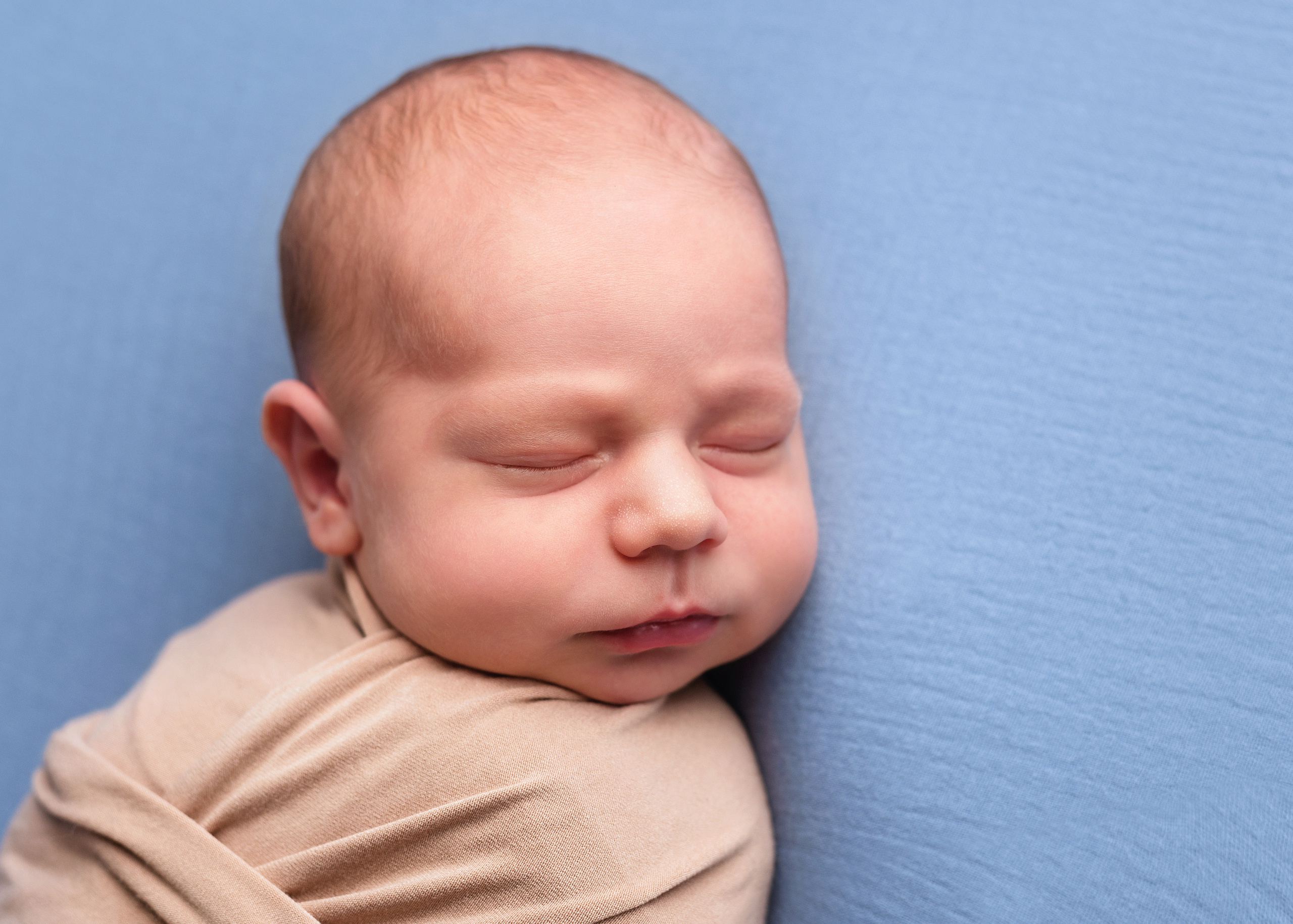 Фотографии новорожденных детей. Фотограф новорожденных в Омске Анастасия Моисеева