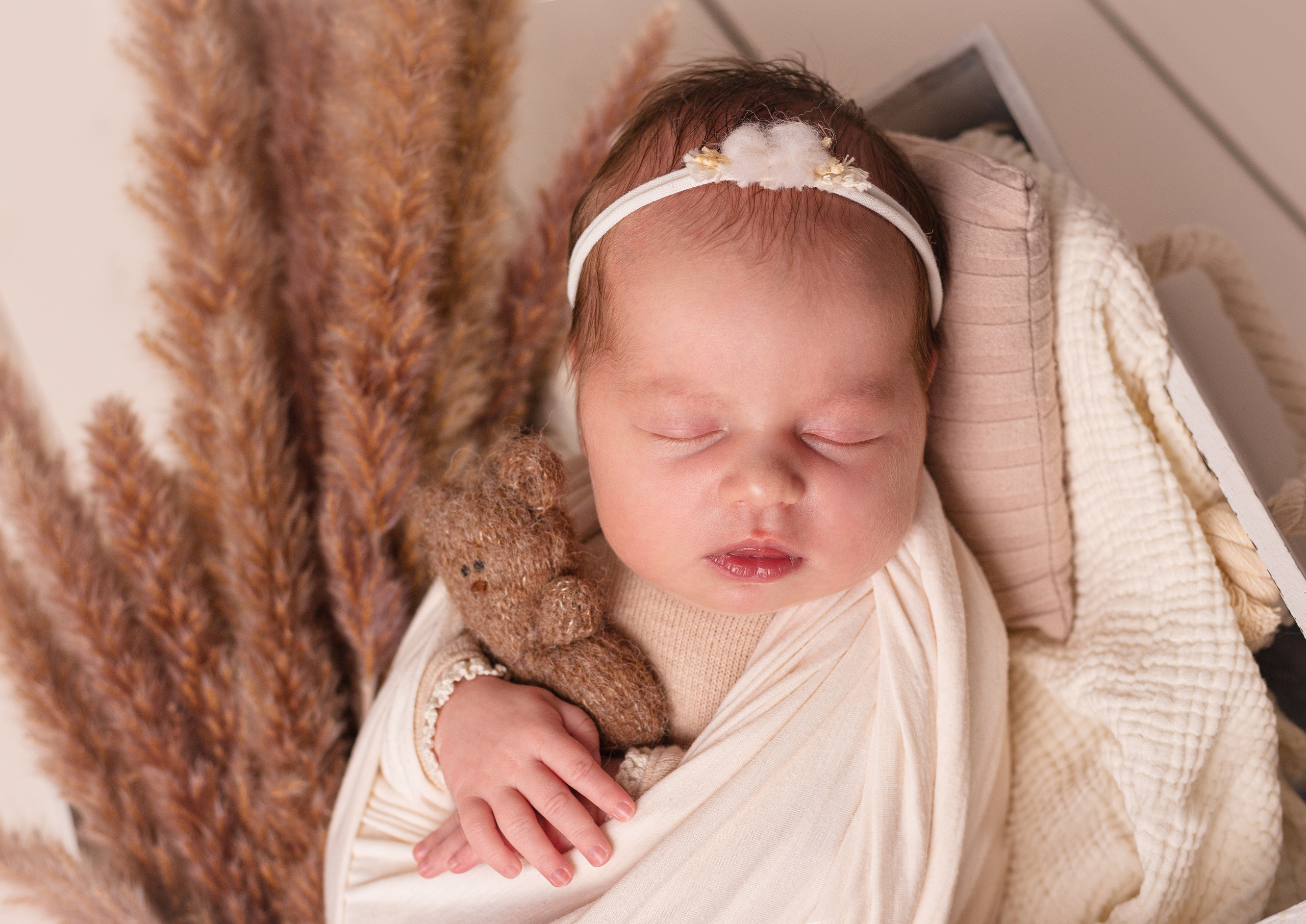 Фотографии новорожденных детей. Фотограф новорожденных в Омске Анастасия Моисеева