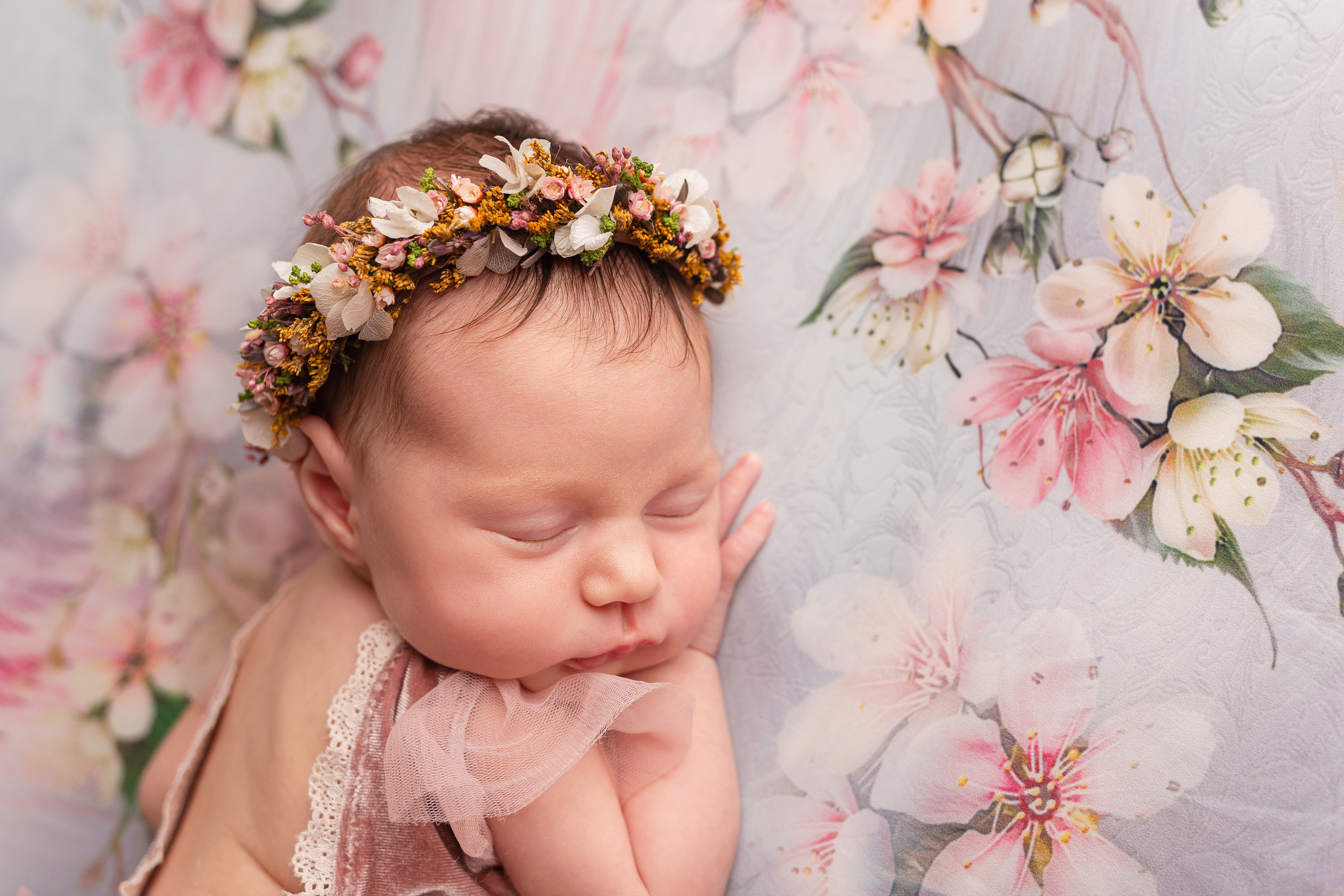 Фотографии новорожденных детей. Фотограф новорожденных в Омске Анастасия Моисеева