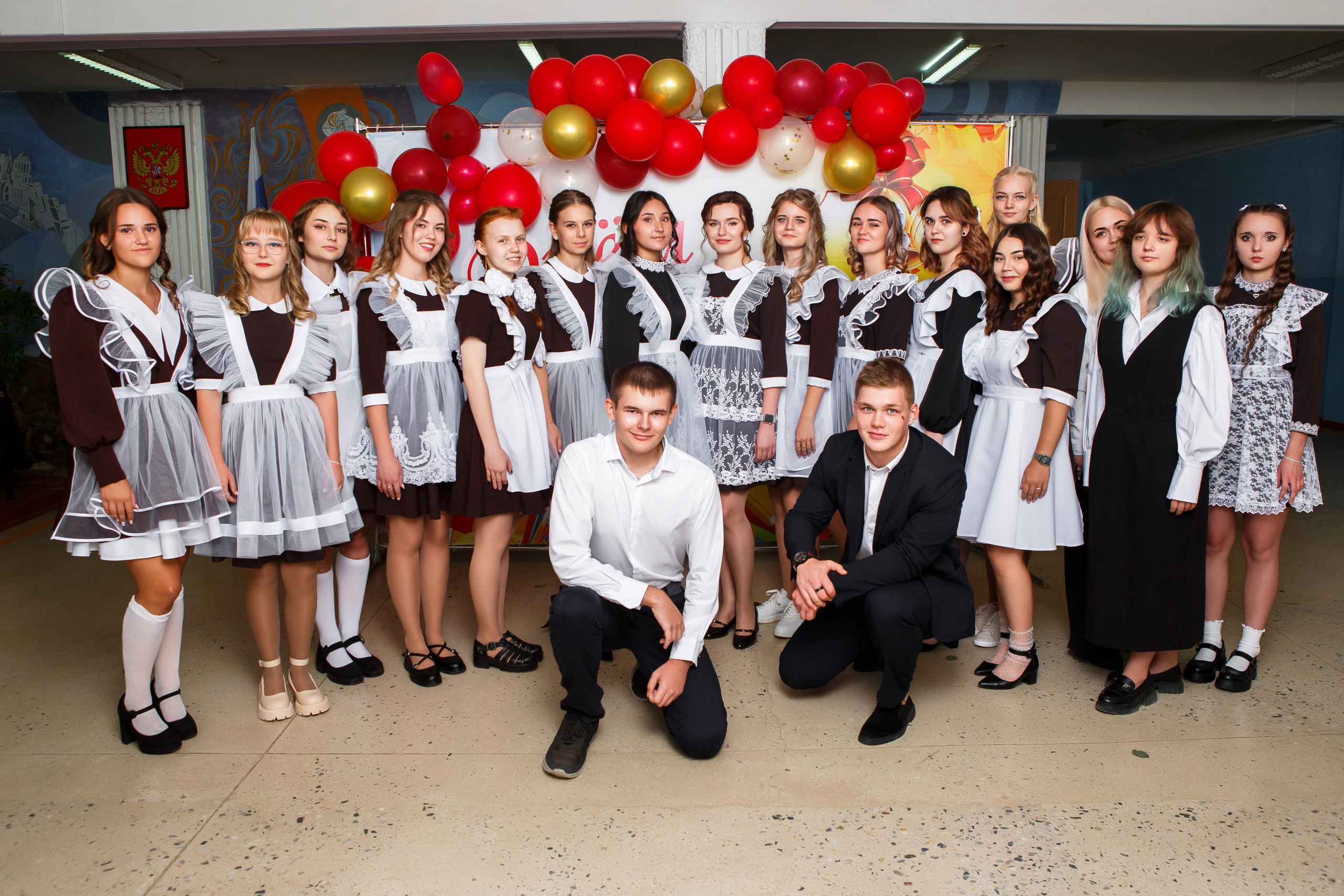 1 СЕНТЯБРЯ 2024 ГОДА — 9 ШКОЛА — ФОТОСЕССИЯ С РОДИТЕЛЯМИ. Профессиональный фотограф в Мценске и Орловской области