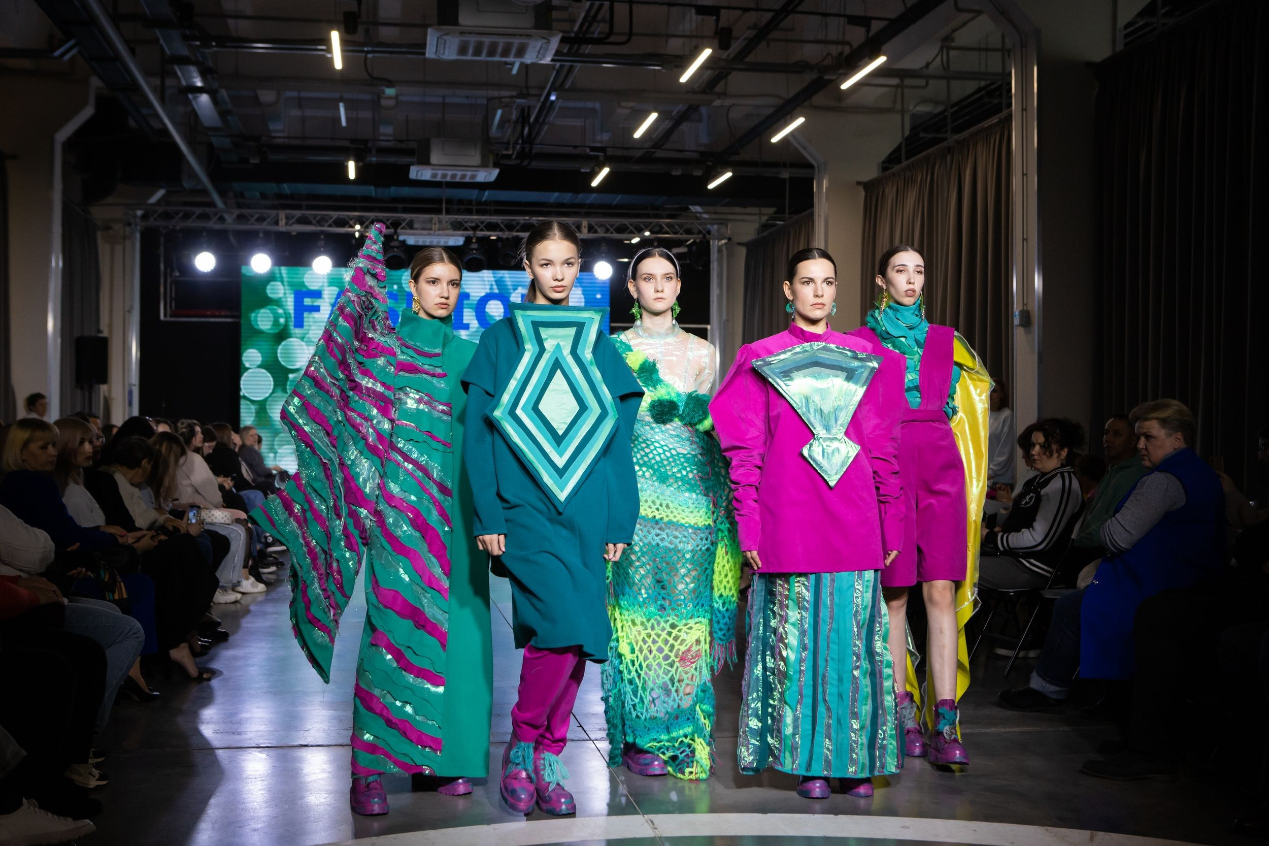 Фестиваль моды и красоты Fashion Style (11 мая 2024). Репортажный фотограф Алексей Пирязев