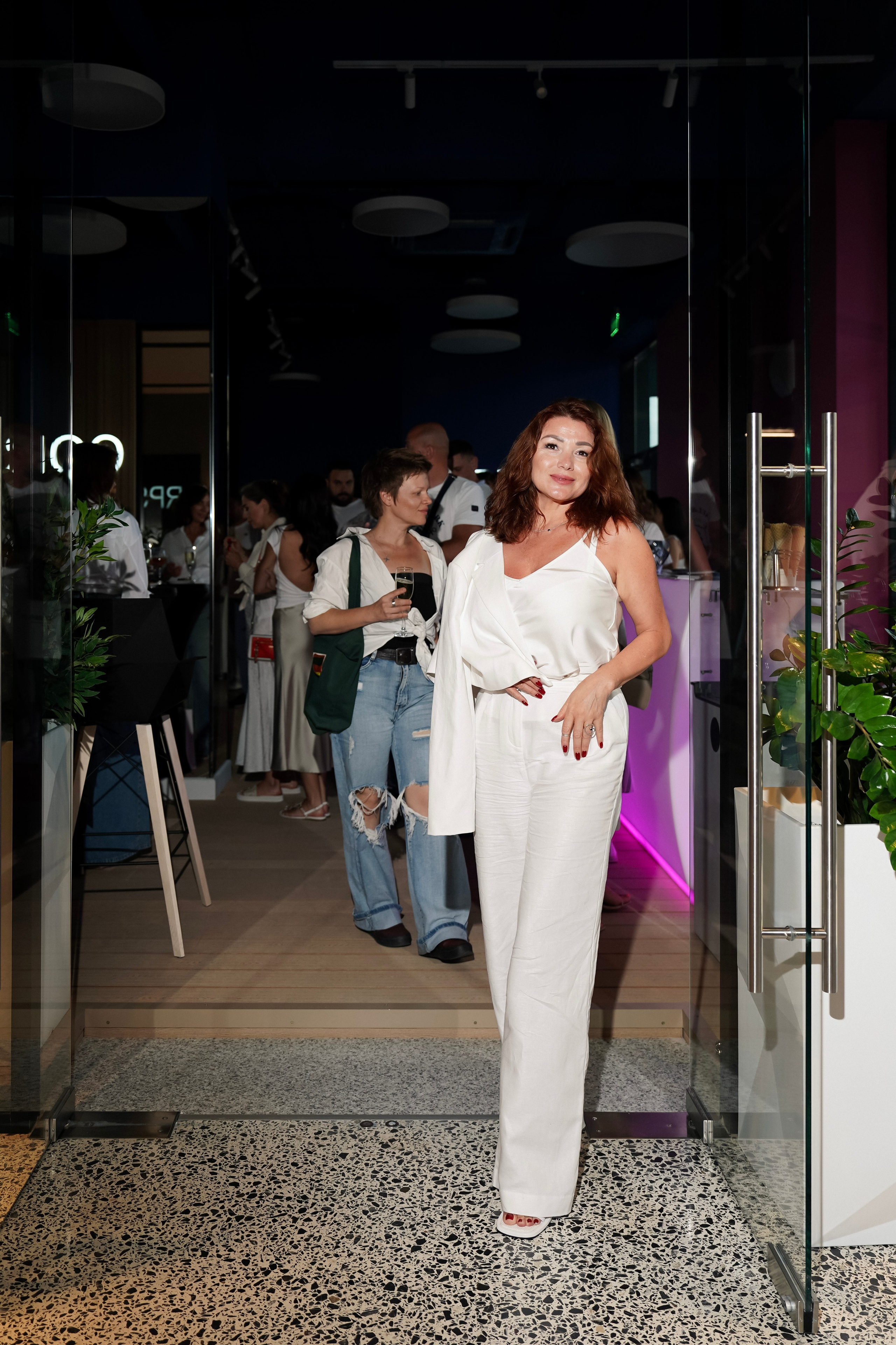 Открытие салона Corpsun / для HiHome. Фотограф с психологическим образованием