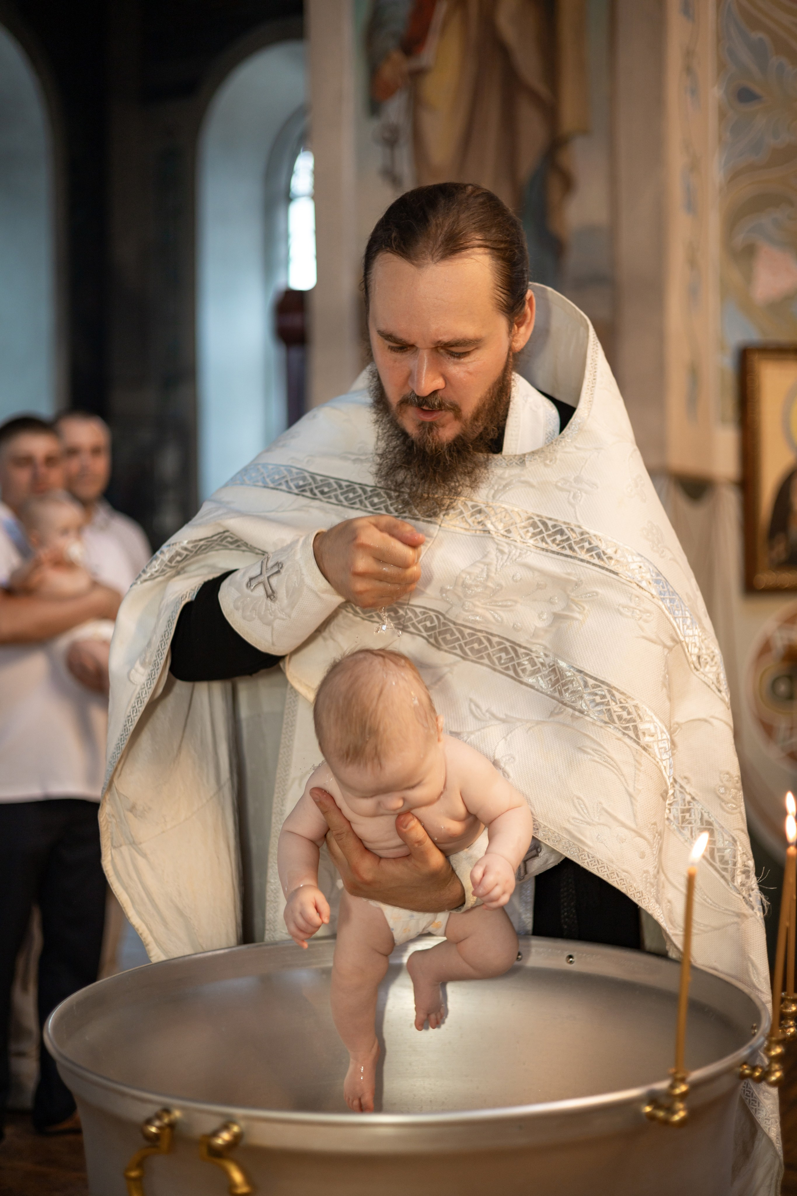 Крещение в храме Ростовская область. Фотограф Наталья Матвеева