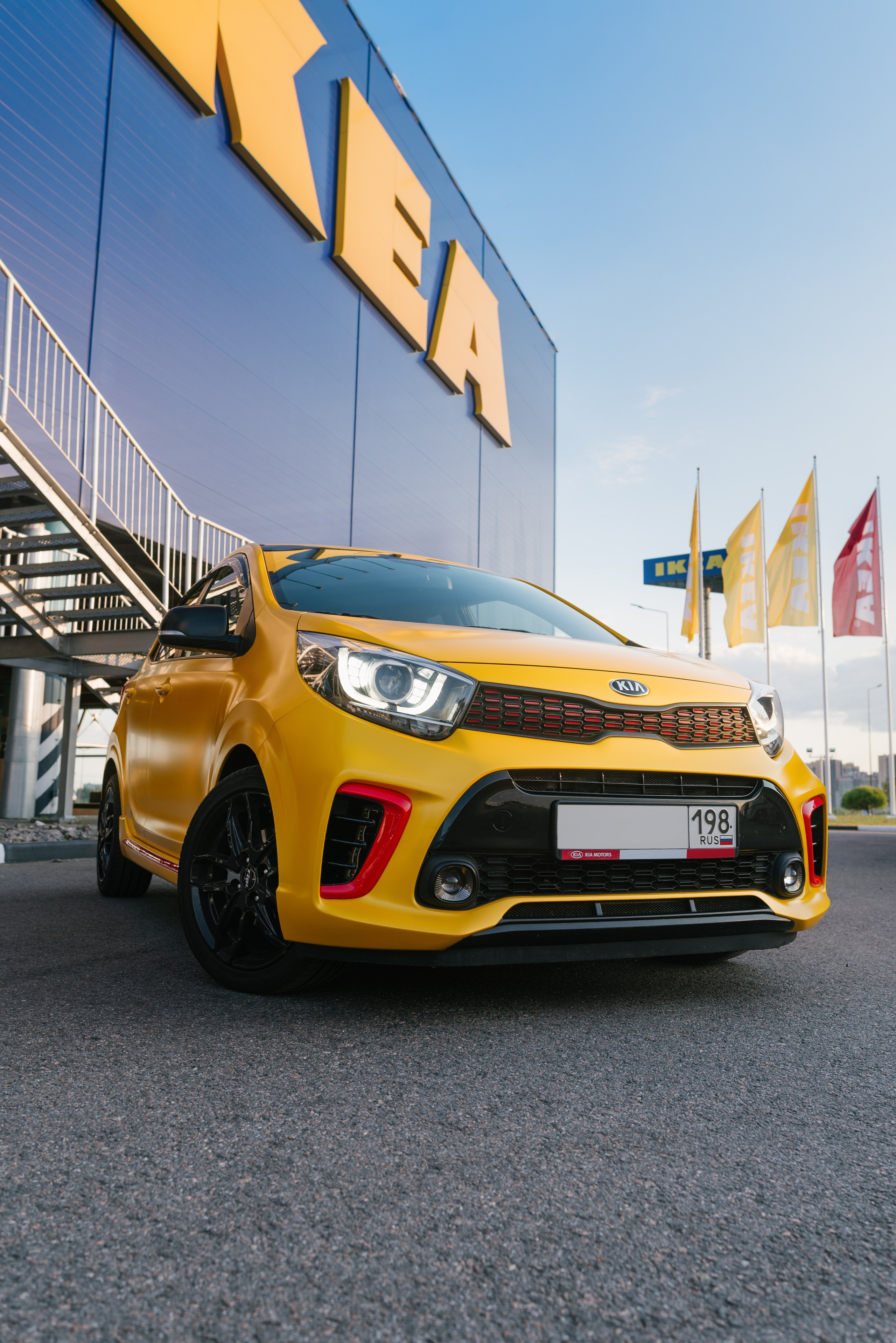 Автомобили. Фотограф Михаил Дементьев