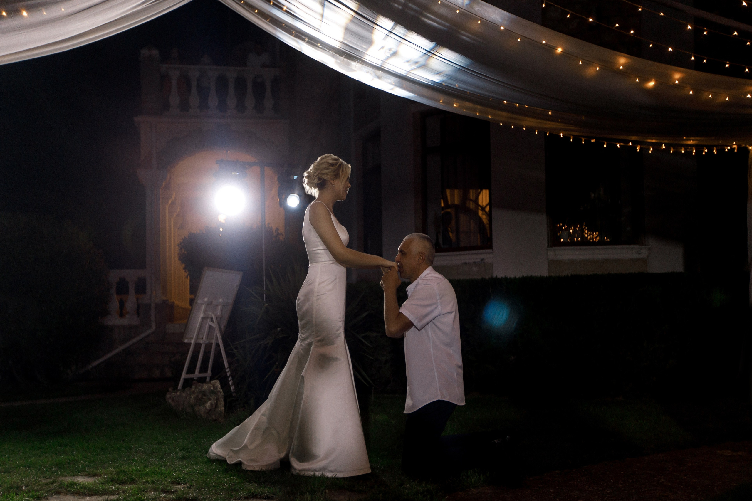 Денис и Алина. Белый замок. Фотограф Анна Лейман. Севастополь