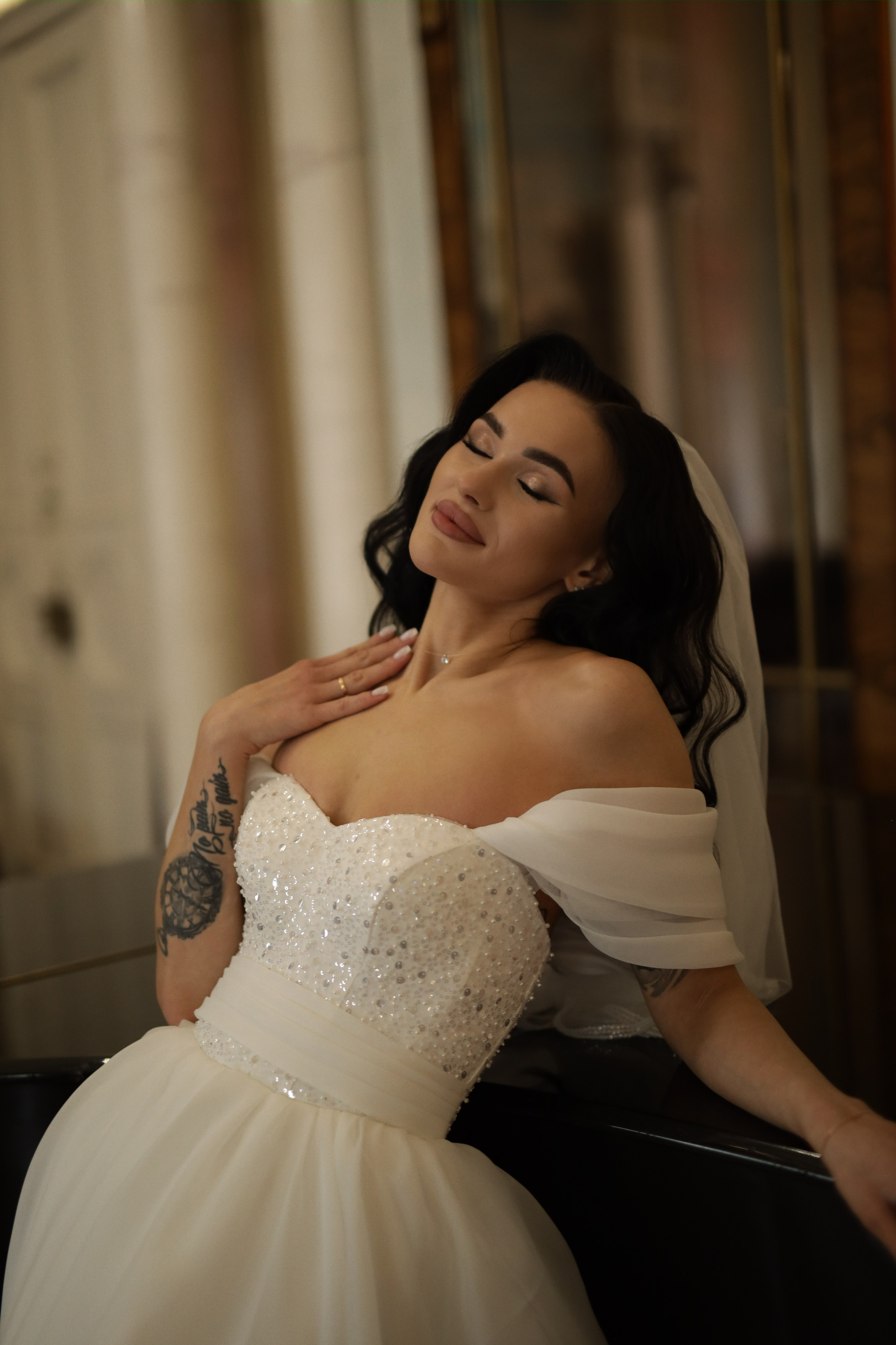 Фотосессии. Студия визажистов, стилистов по прическам, бровистов и мастеров по ресницам