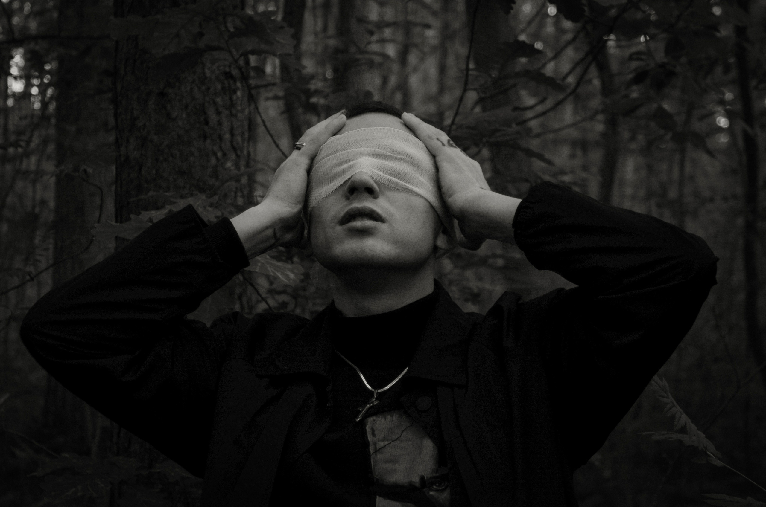 Мрак. Поглощение. Фотосессии по мотивам сказок и фильмов — Катерина Исауленко. СПб