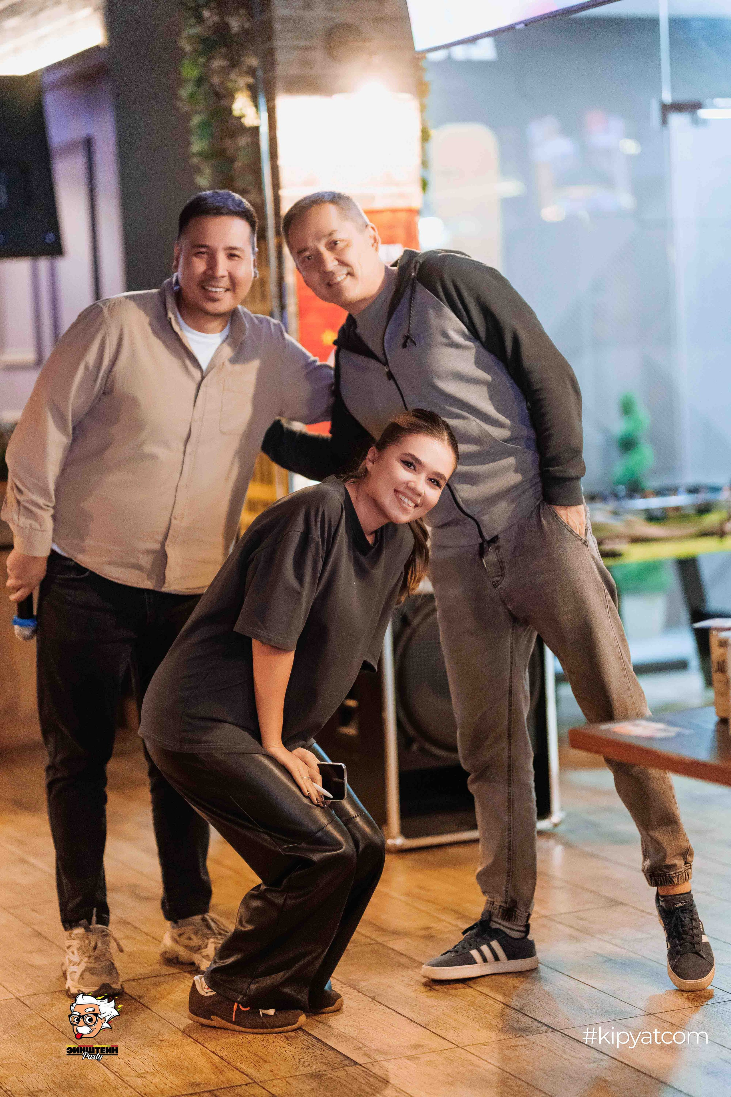 Эйнштейн Party