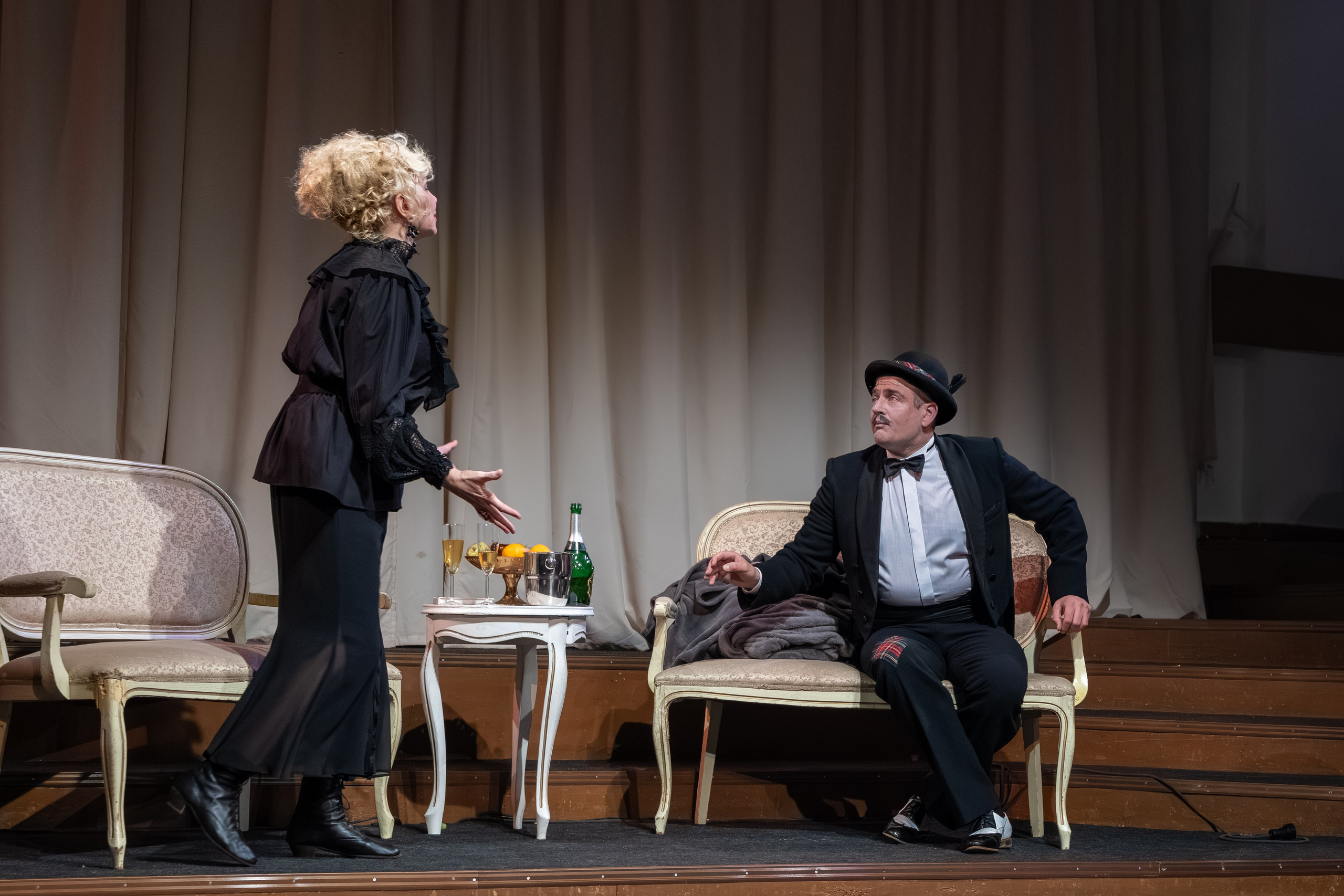 Театр Сфера: Гнездо перелётных птиц (100-й спекталь). Сайт фотографа Сергея Абрамова