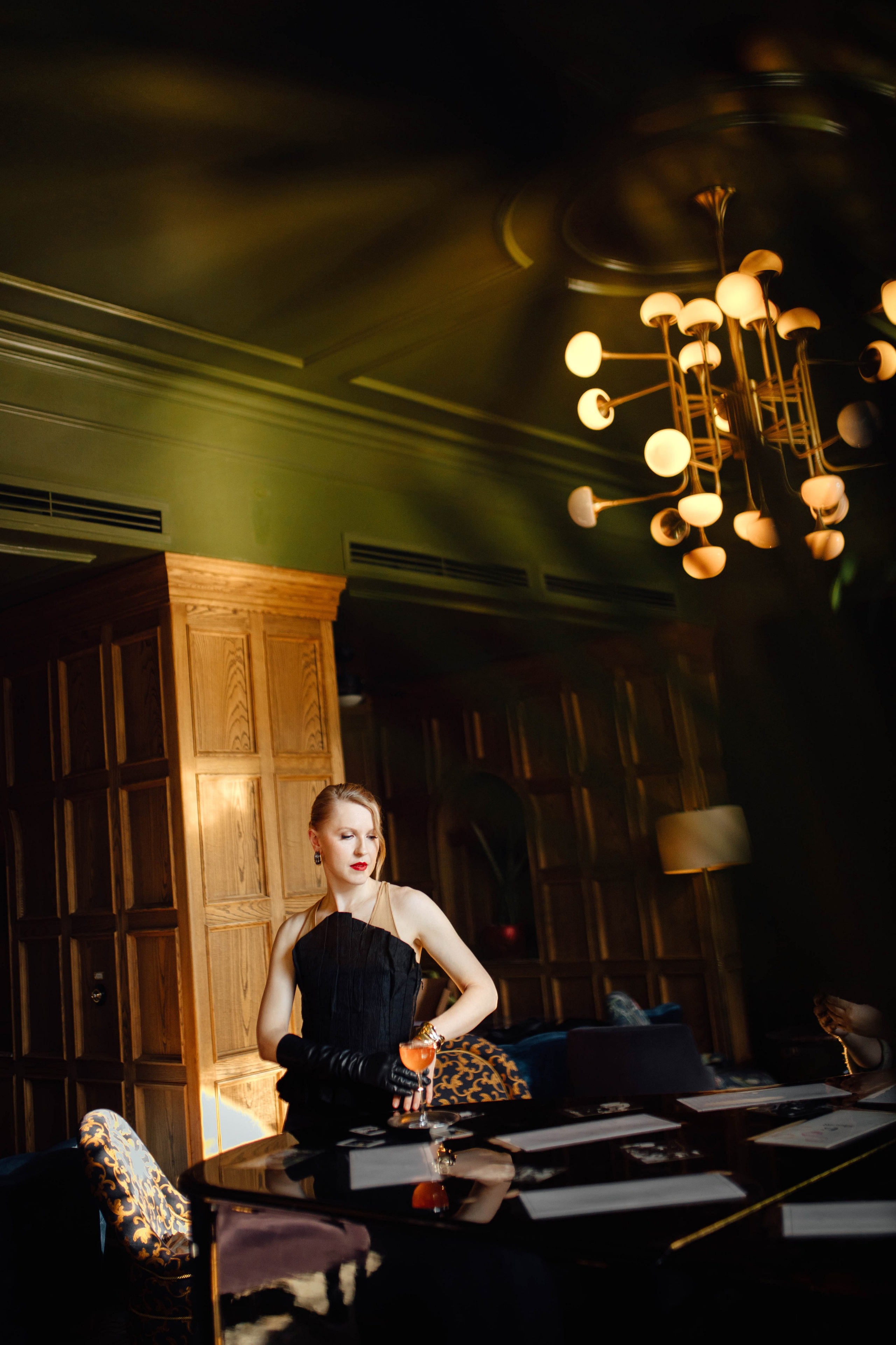 Юлианна, bar Martinique