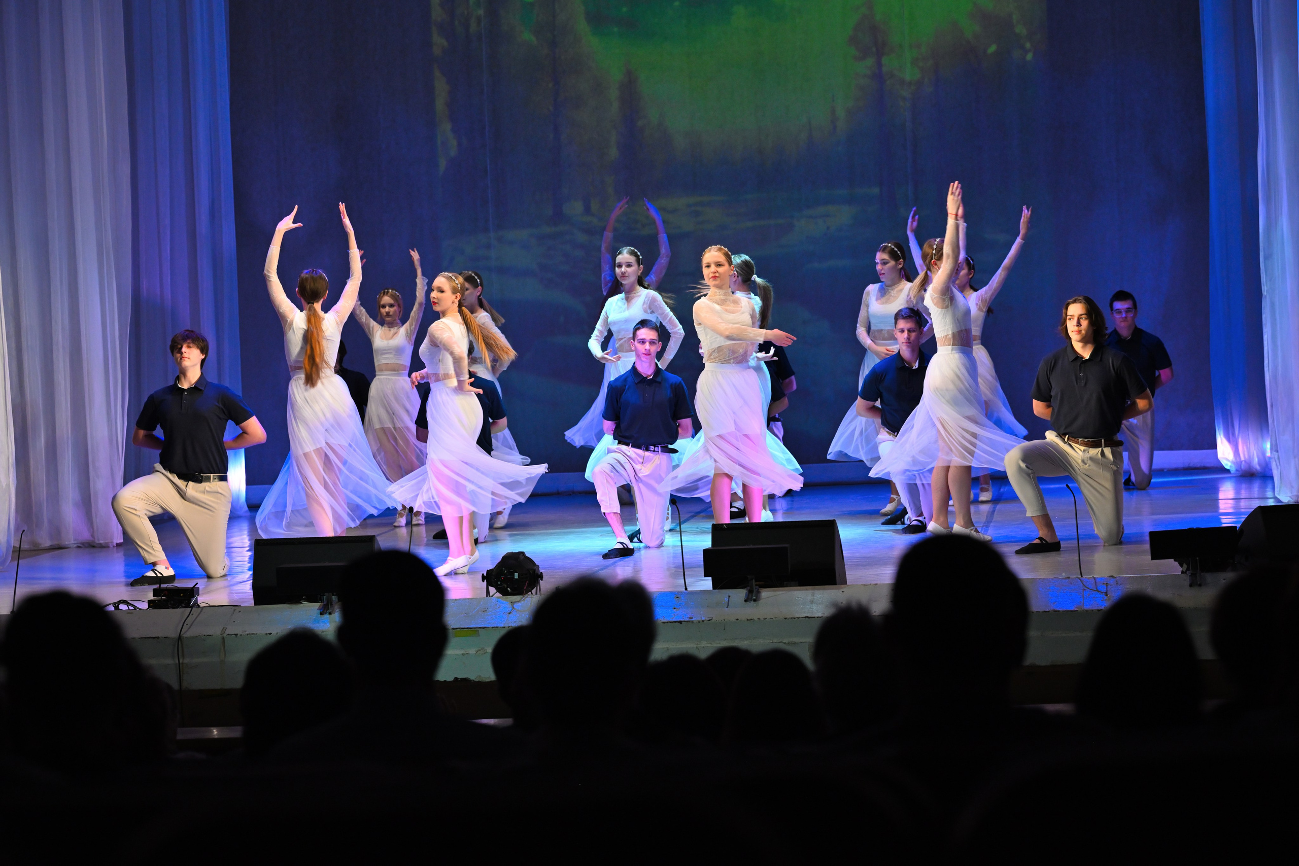 2025-12-19 Танцы ДК. Снежинск фото Андрианов