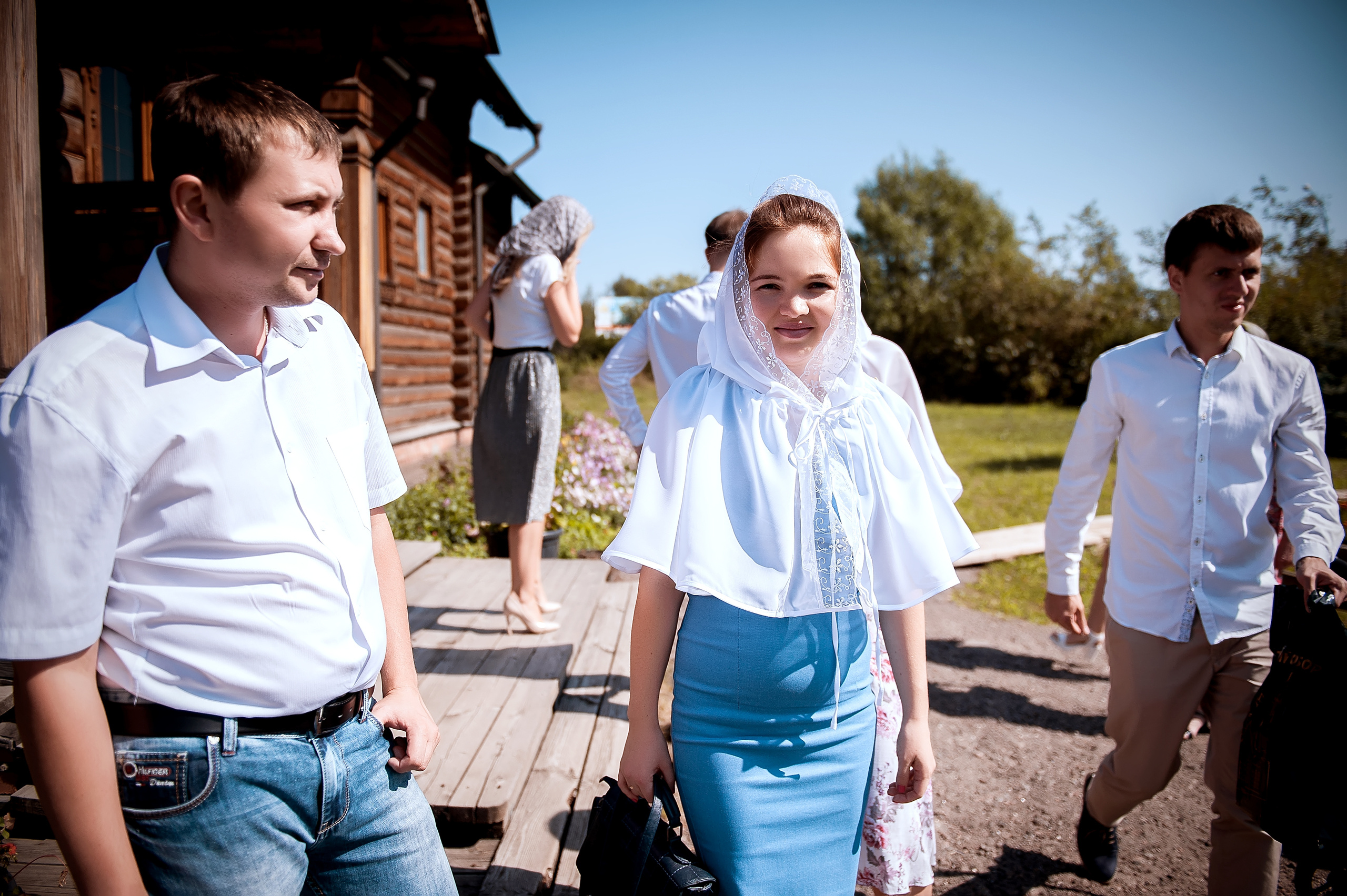 Фотосъемка крещения Медвежьи озера. Свадебный и семейный фотограф Виктория Носачёва. Щелково, Москва и МО