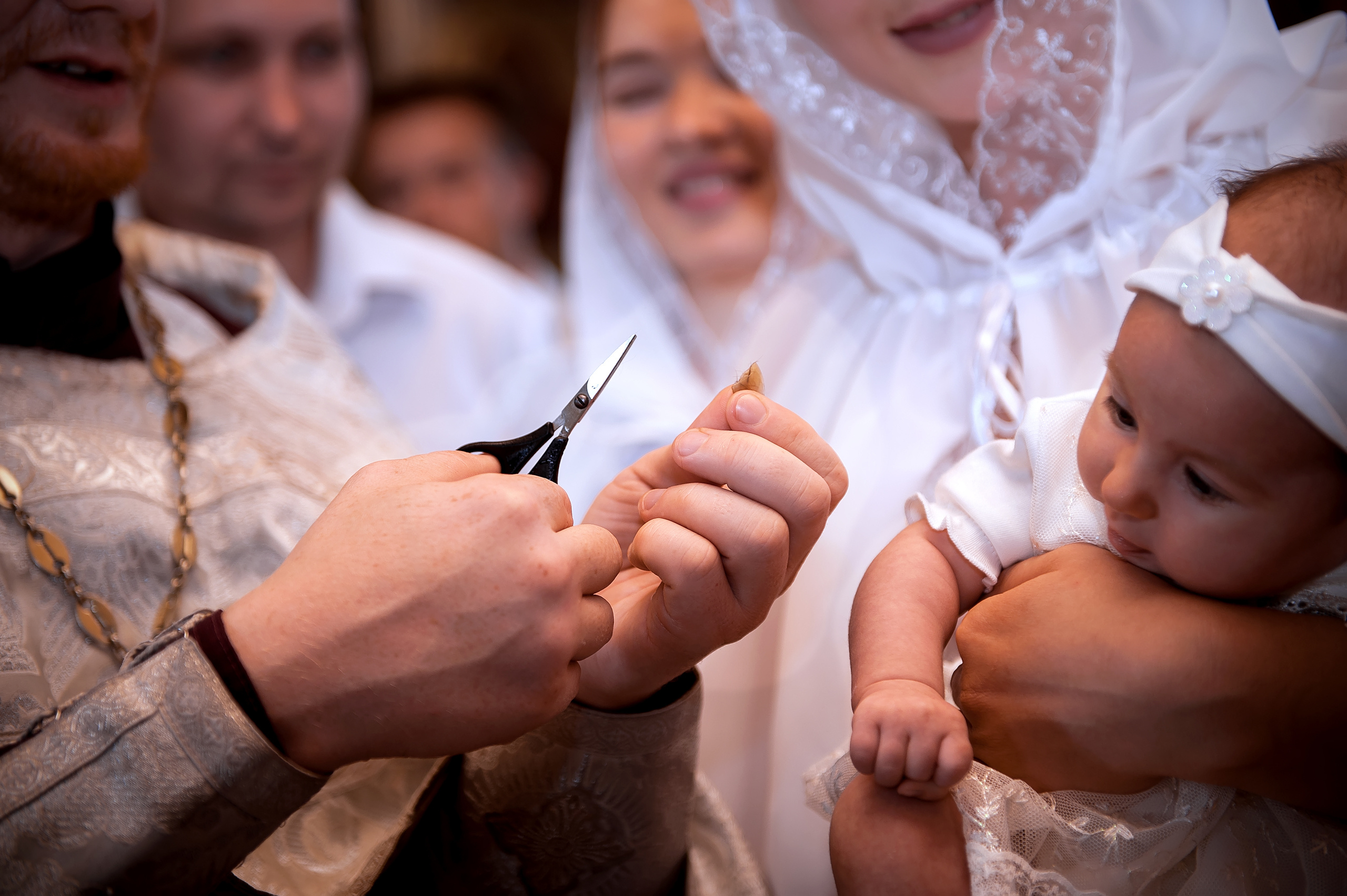 Фотосъемка крещения Медвежьи озера. Свадебный и семейный фотограф Виктория Носачёва. Щелково, Москва и МО