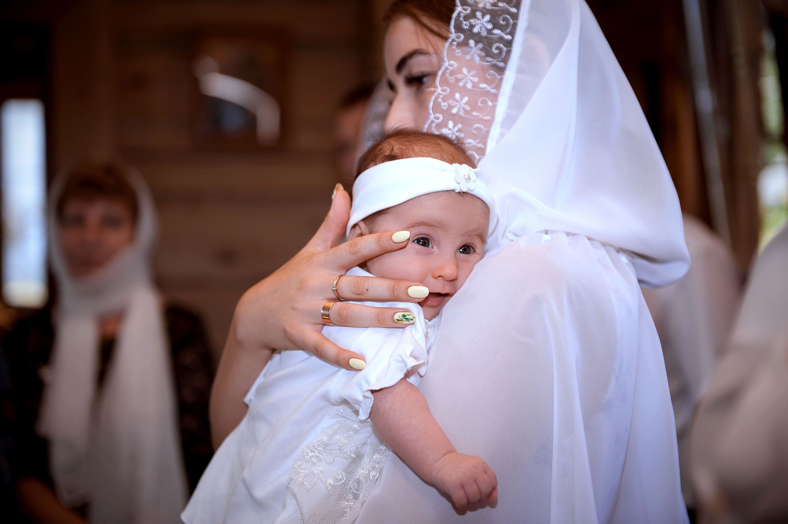 Фотосъемка крещения Медвежьи озера. Свадебный и семейный фотограф Виктория Носачёва. Щелково, Москва и МО