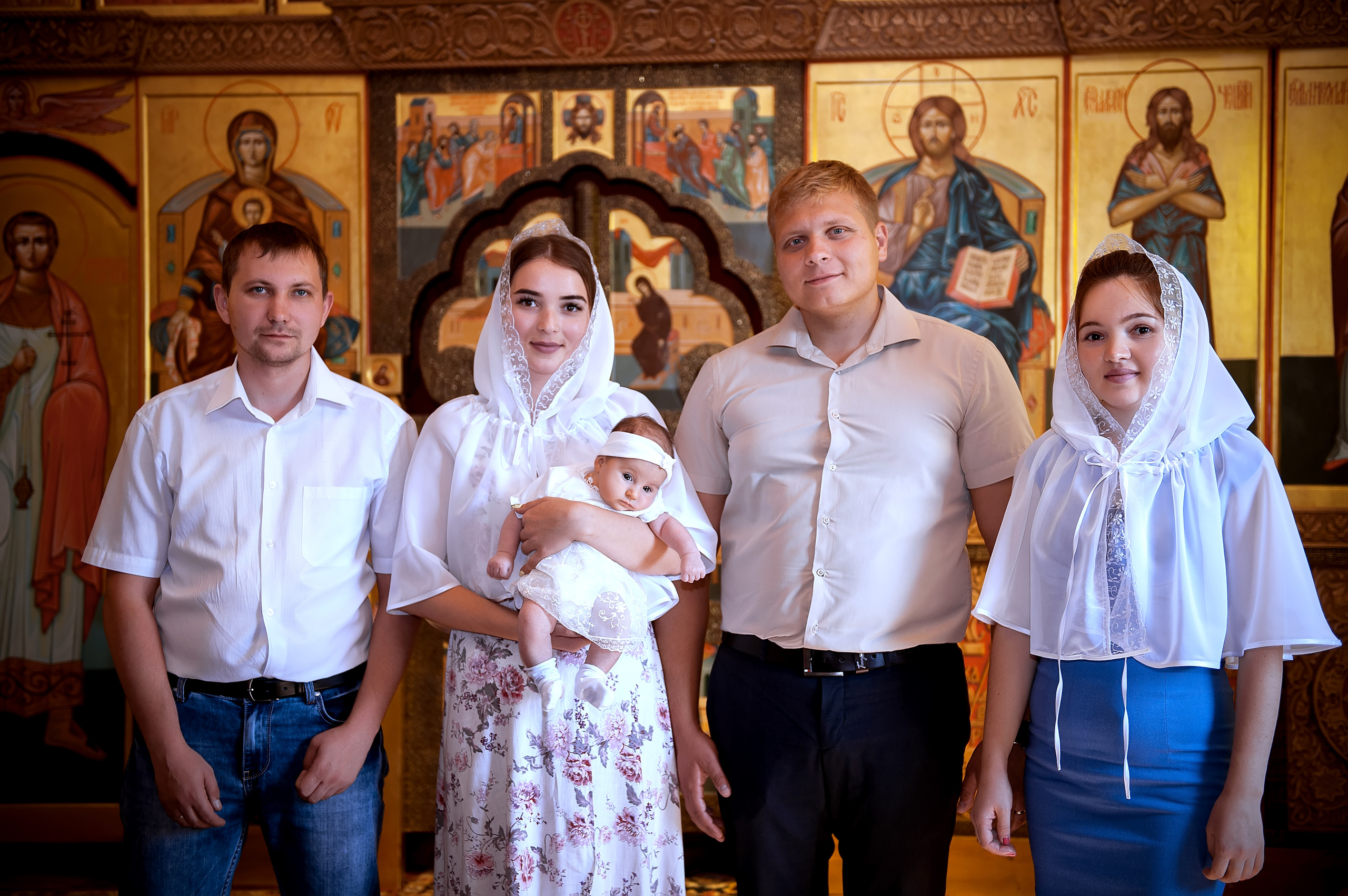 Фотосъемка крещения Медвежьи озера. Свадебный и семейный фотограф Виктория Носачёва. Щелково, Москва и МО