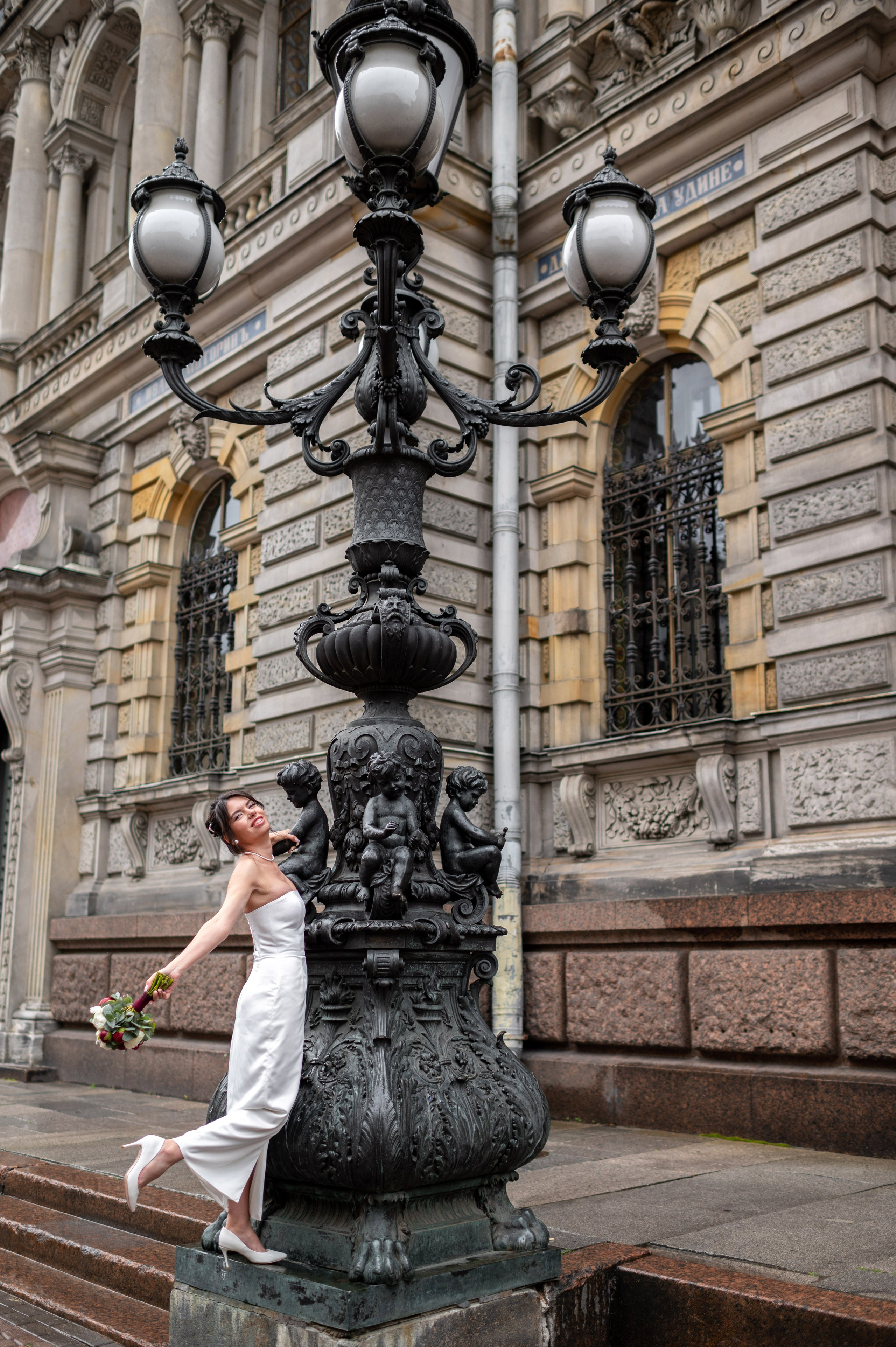 Евгений и Александра (фотосессия под дождём на Исаакиевской площади, свадебная прогулка на Финском заливе). Портретный, семейный и свадебный фотограф в Санкт-Петербурге и в Пушкине Ширяев Денис
