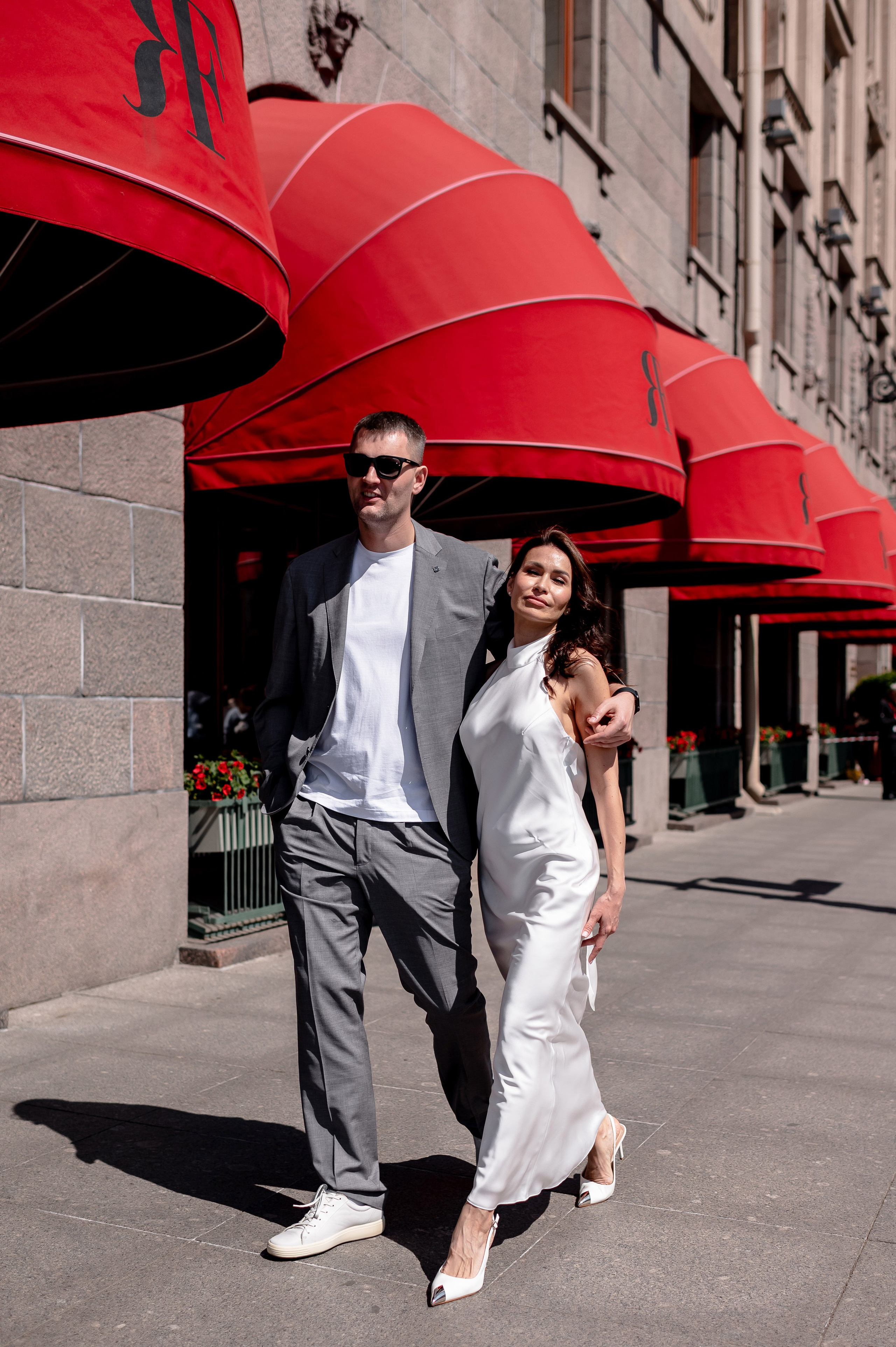 Алина и Алексей (прогулка на кабриолете, Академия Художеств, Екатерининский парк в Пушкине). Портретный, семейный и свадебный фотограф в Санкт-Петербурге и в Пушкине Ширяев Денис