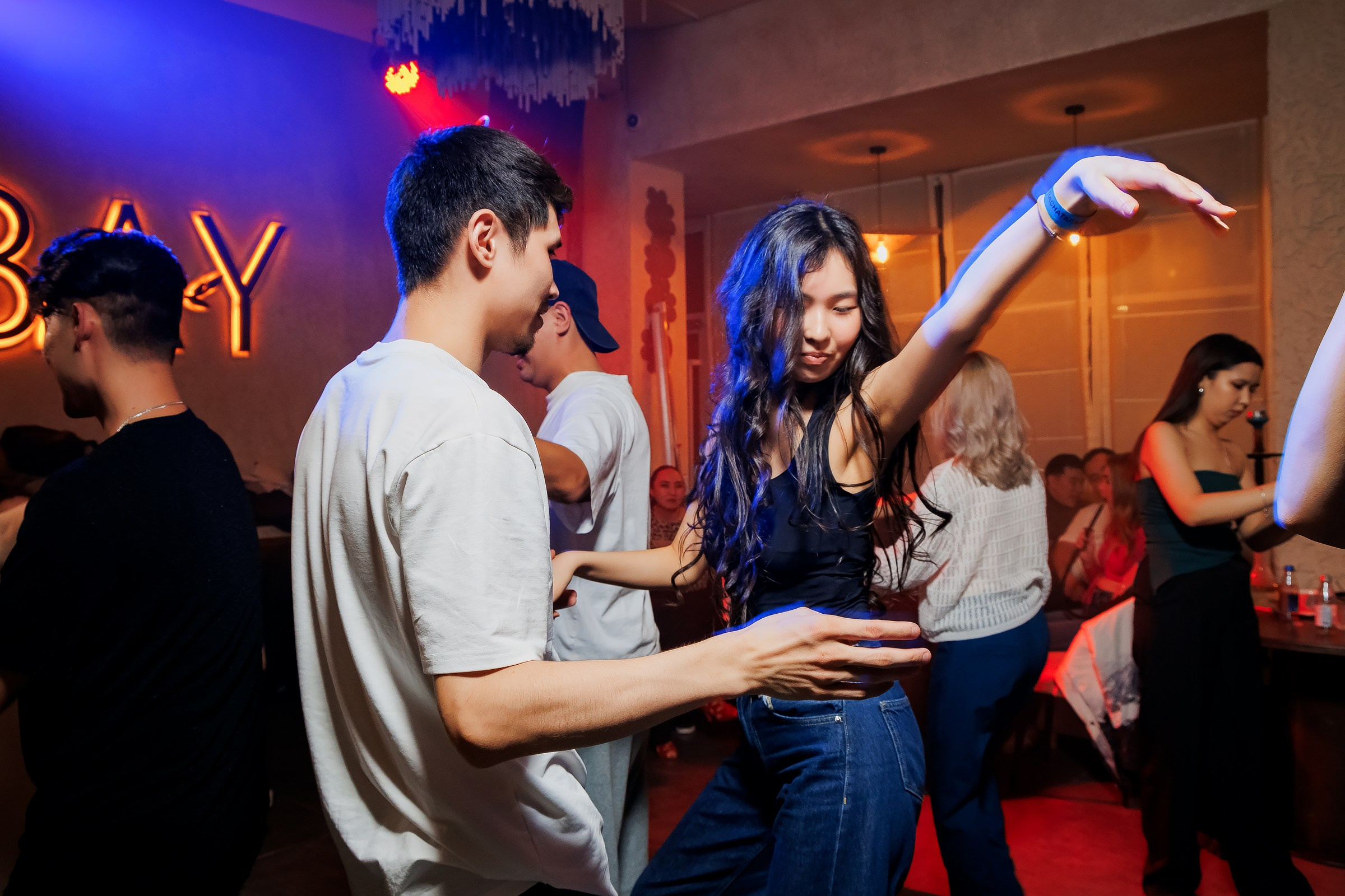 Bachata party. Репортажный фотограф в Алматы Каюпов Сержан